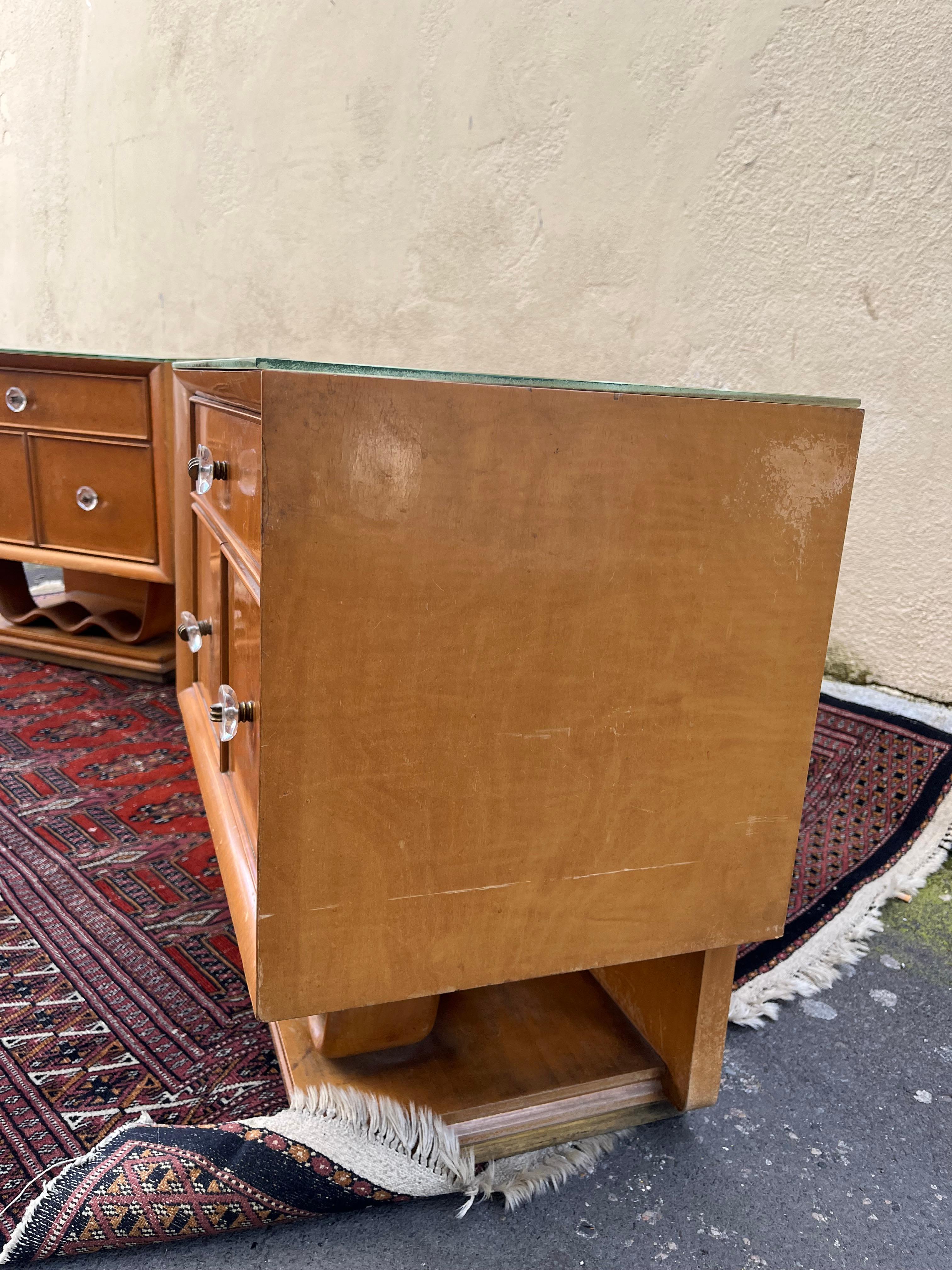 Pair of Osvaldo Borsani style bedside tables from the 60s For Sale 2