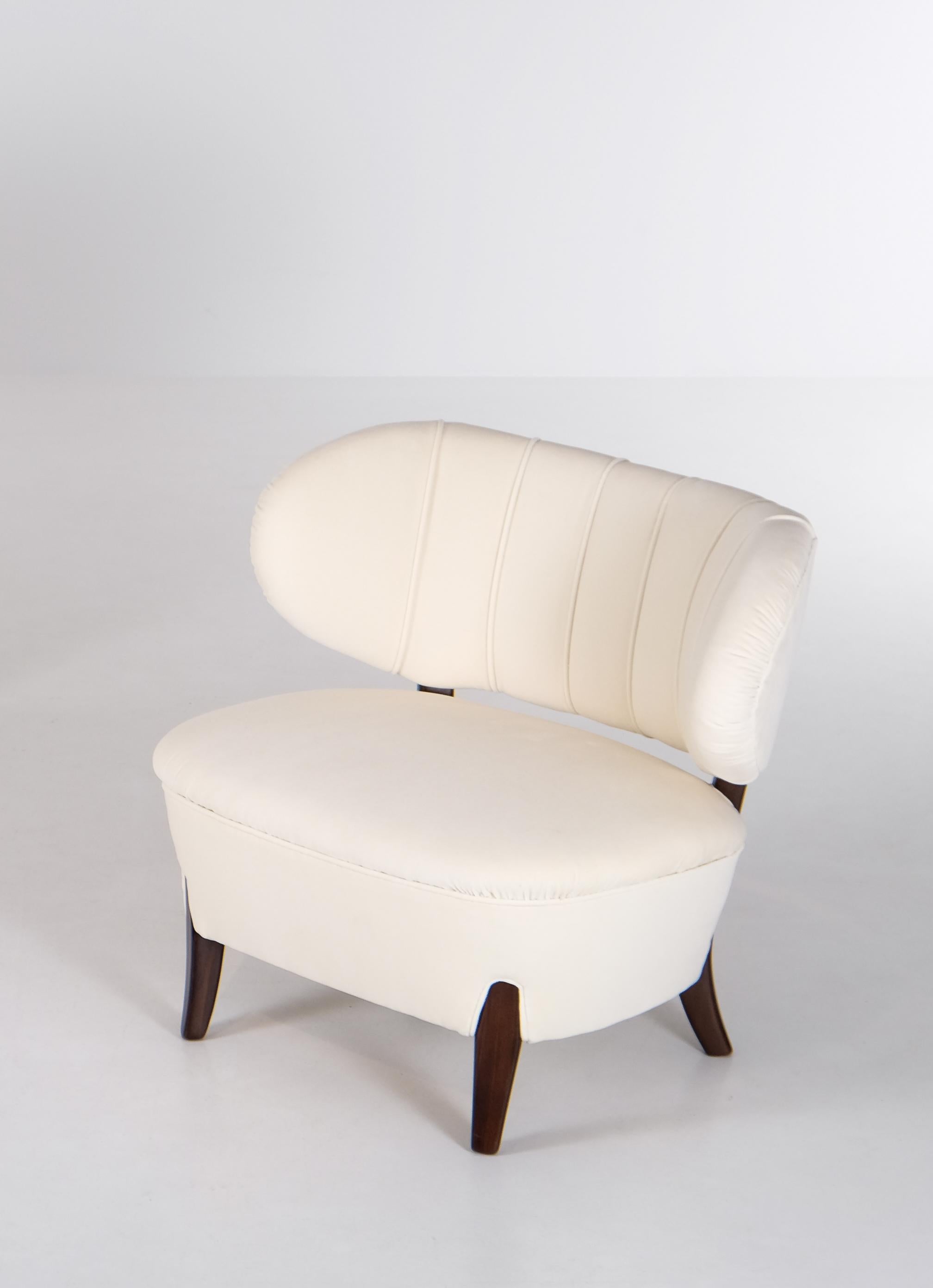Swedish Pair of Otto Schulz Chairs, Sweden, 1940s For Sale
