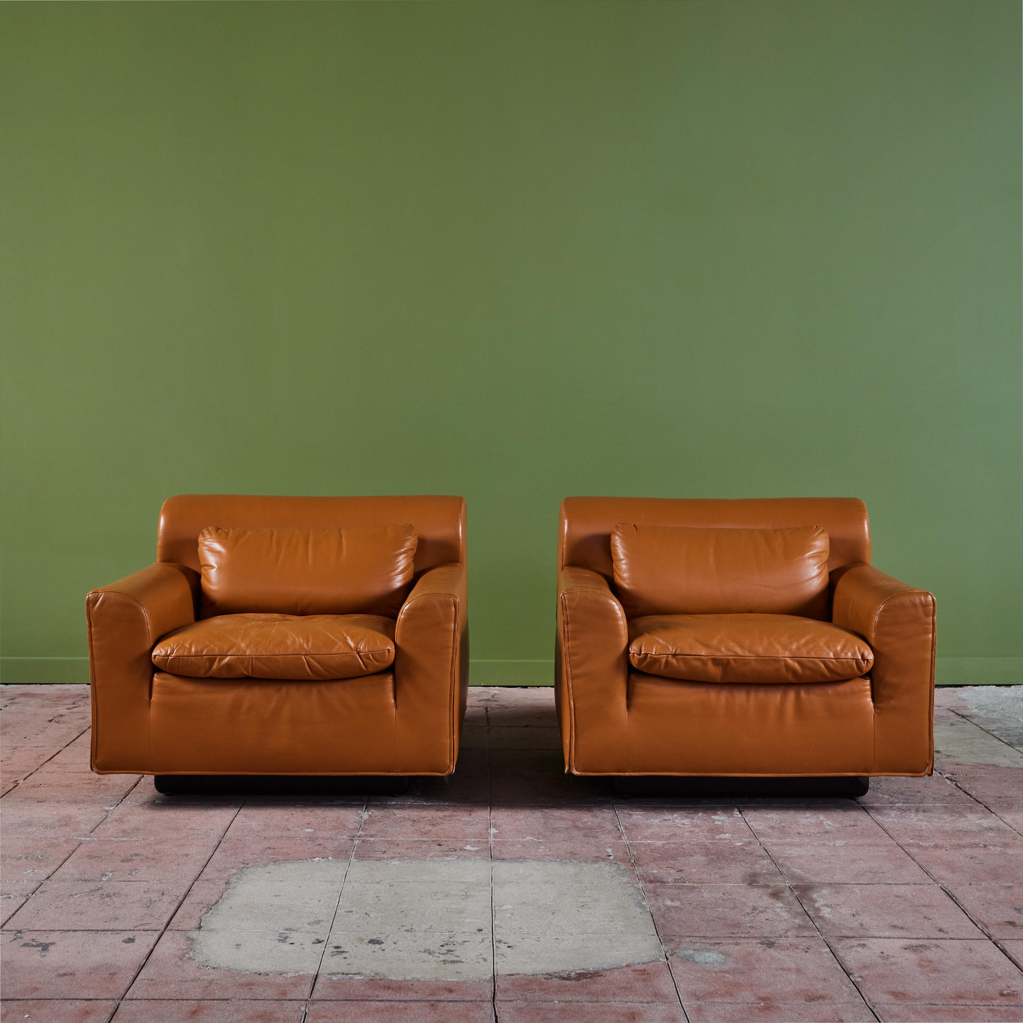 Post-Modern Pair of Otto Zapf Lounge Chairs for Knoll For Sale
