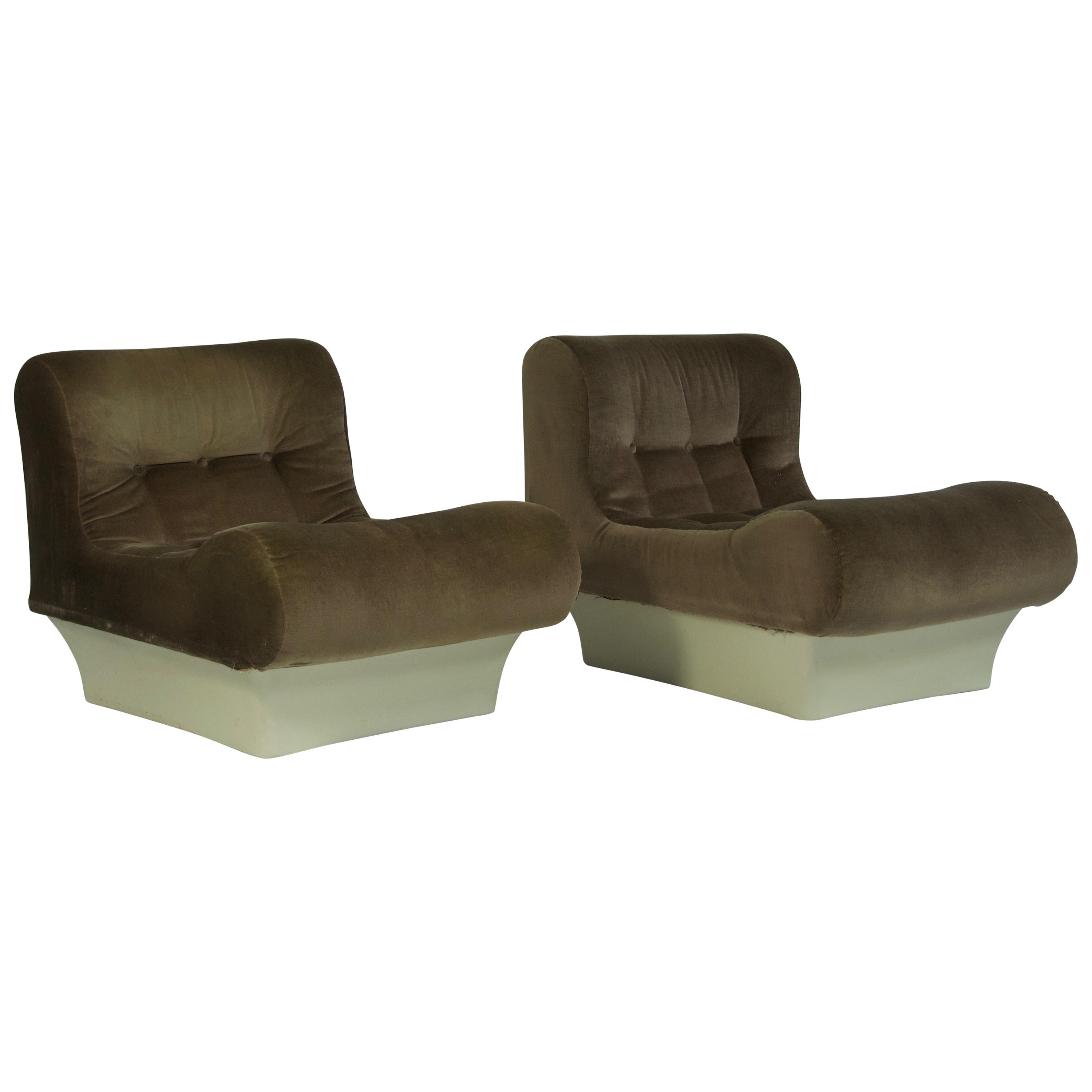 Pair of Otto Zapf Lounge Chairs for Vitsoe For Sale