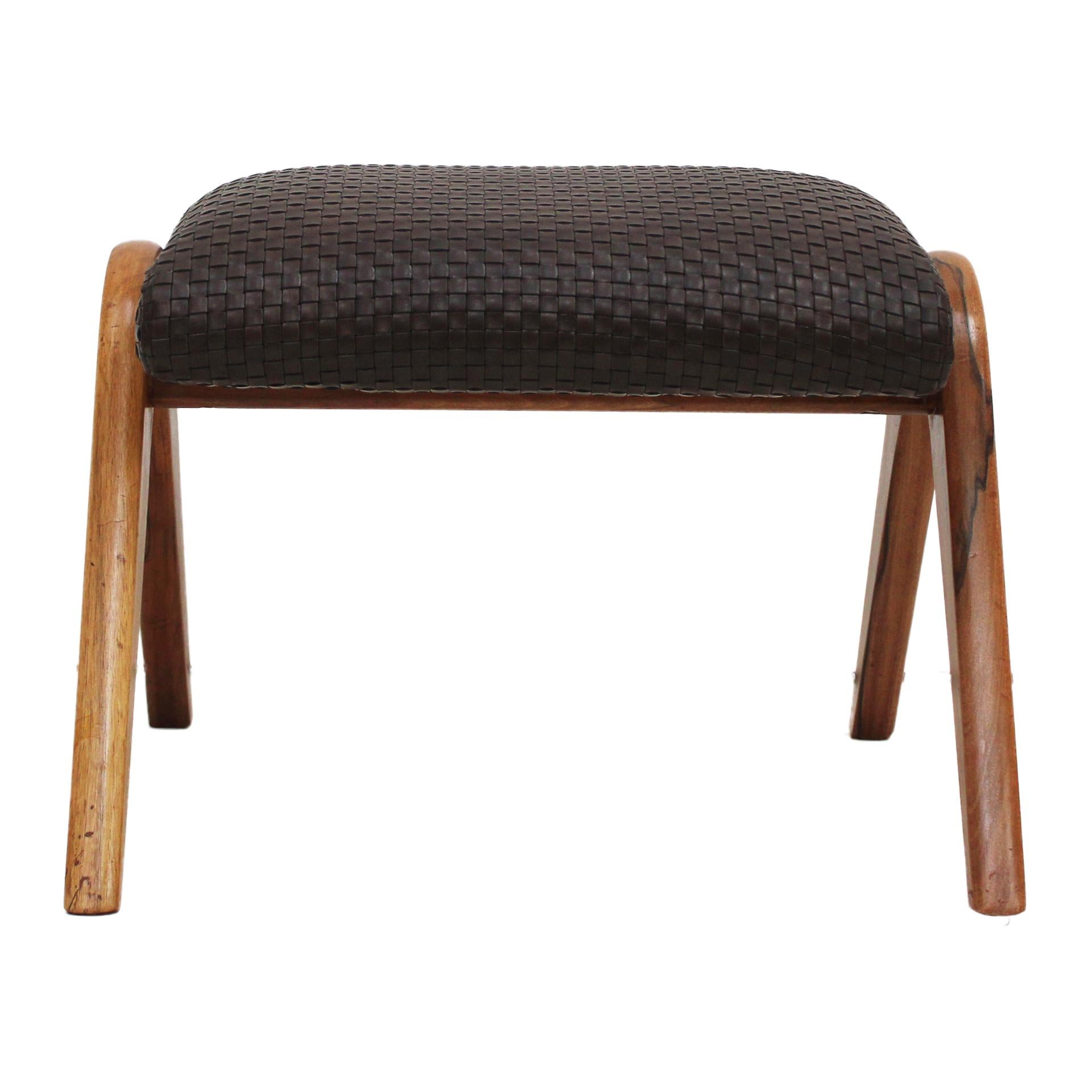 Paire d'ottomans modèle 175GH de Vladimir Kagan Bon état - En vente à Madrid, ES