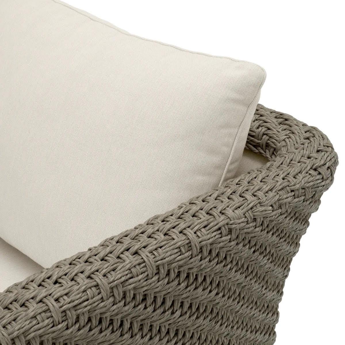 Coppia di sedie da esterno in finto rattan intrecciato, colore viola sabbia. In condizioni Nuovo in vendita a Saint-Ouen, FR