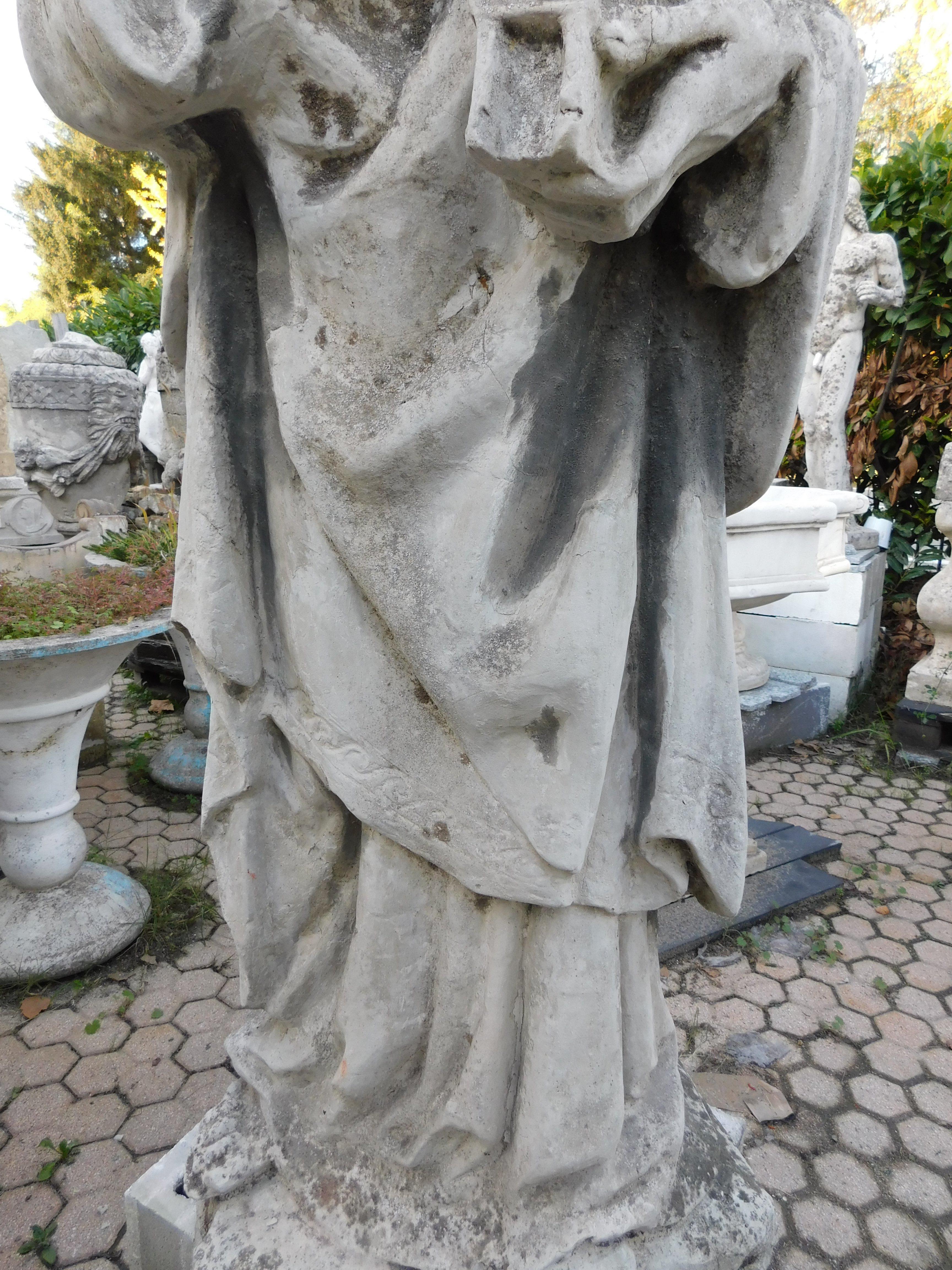 Pair of outdoor concrete garden statues, depicting Saint Peter and Saint Paul, I For Sale 4