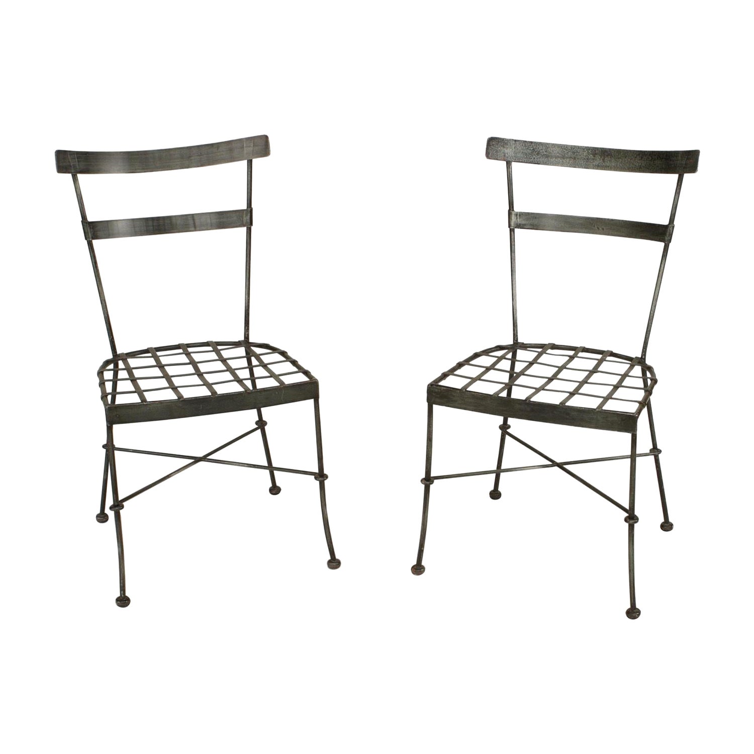 Pair of Outdoor Iron Side Chairs im Angebot