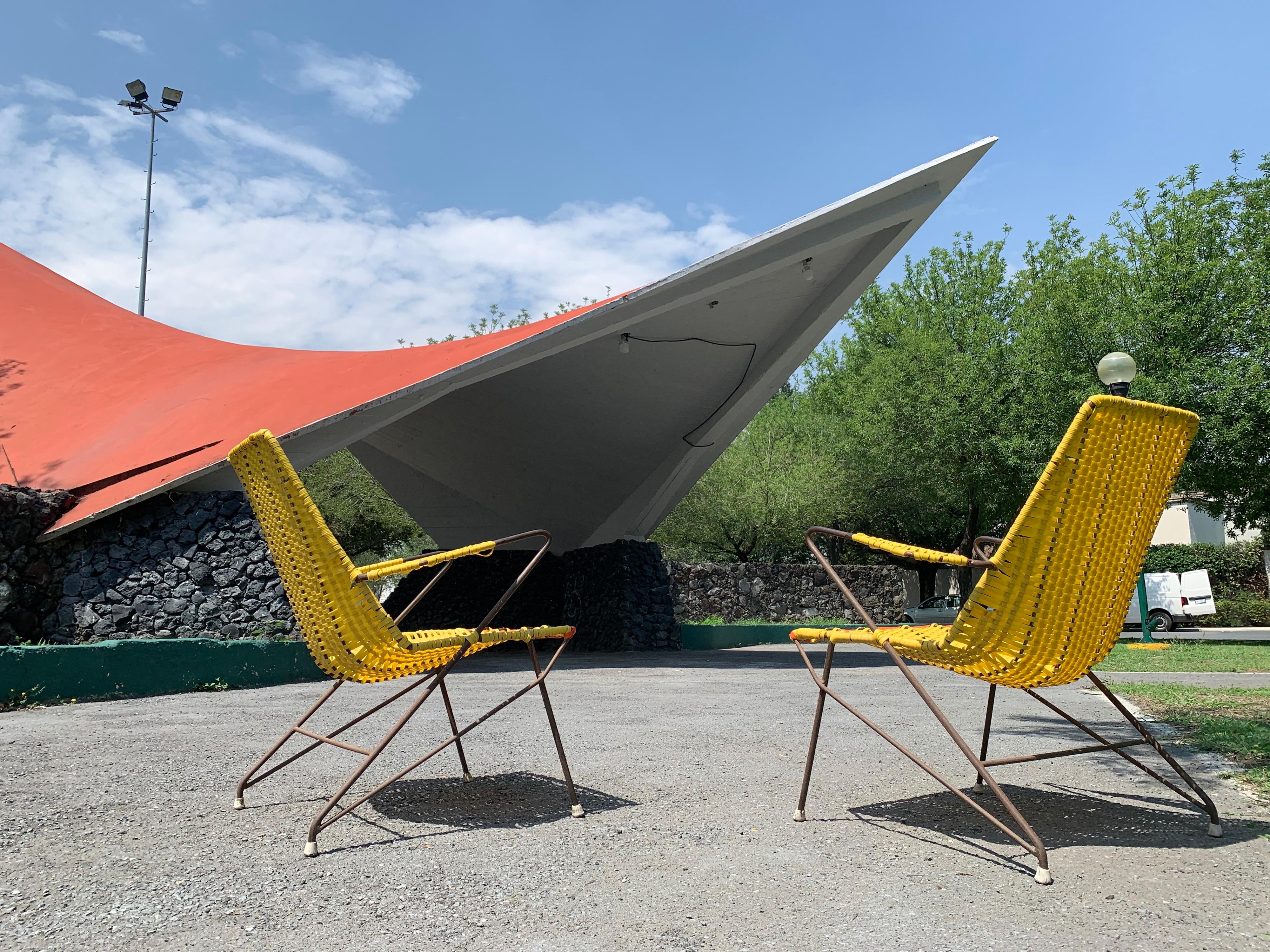 Pair of Outdoor Mexican Iron and PVC Loung Chairs 2