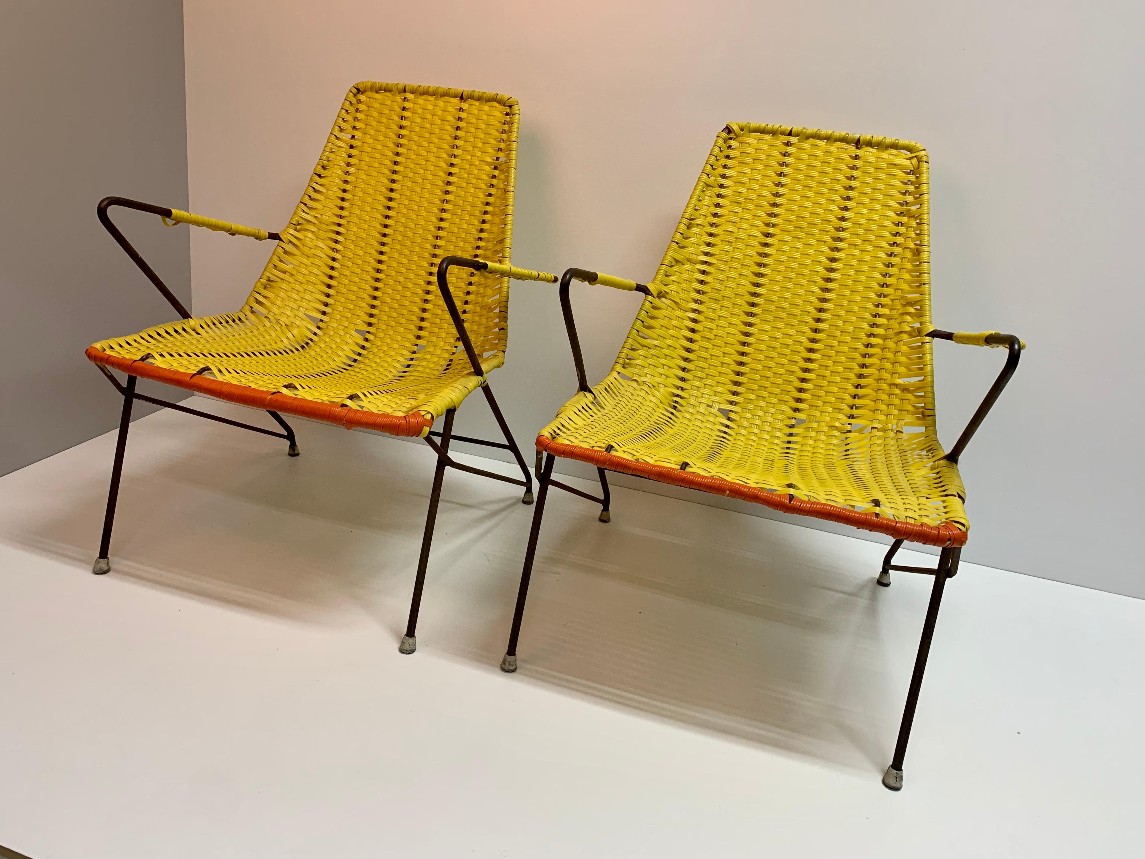 Iron and pvc wire chairs, the seat and backrest are handmade with pvc wire, the patina iron is original and, the original vintage finish of the legs looks great.