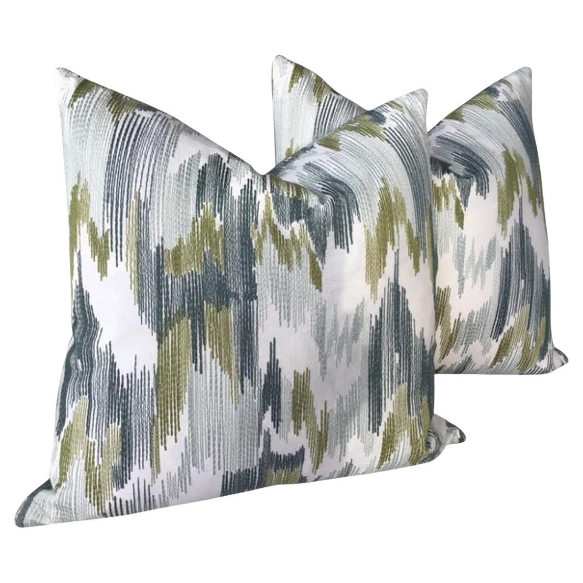 Coppia di cuscini in tessuto ricamato Outrageous From Fabrice