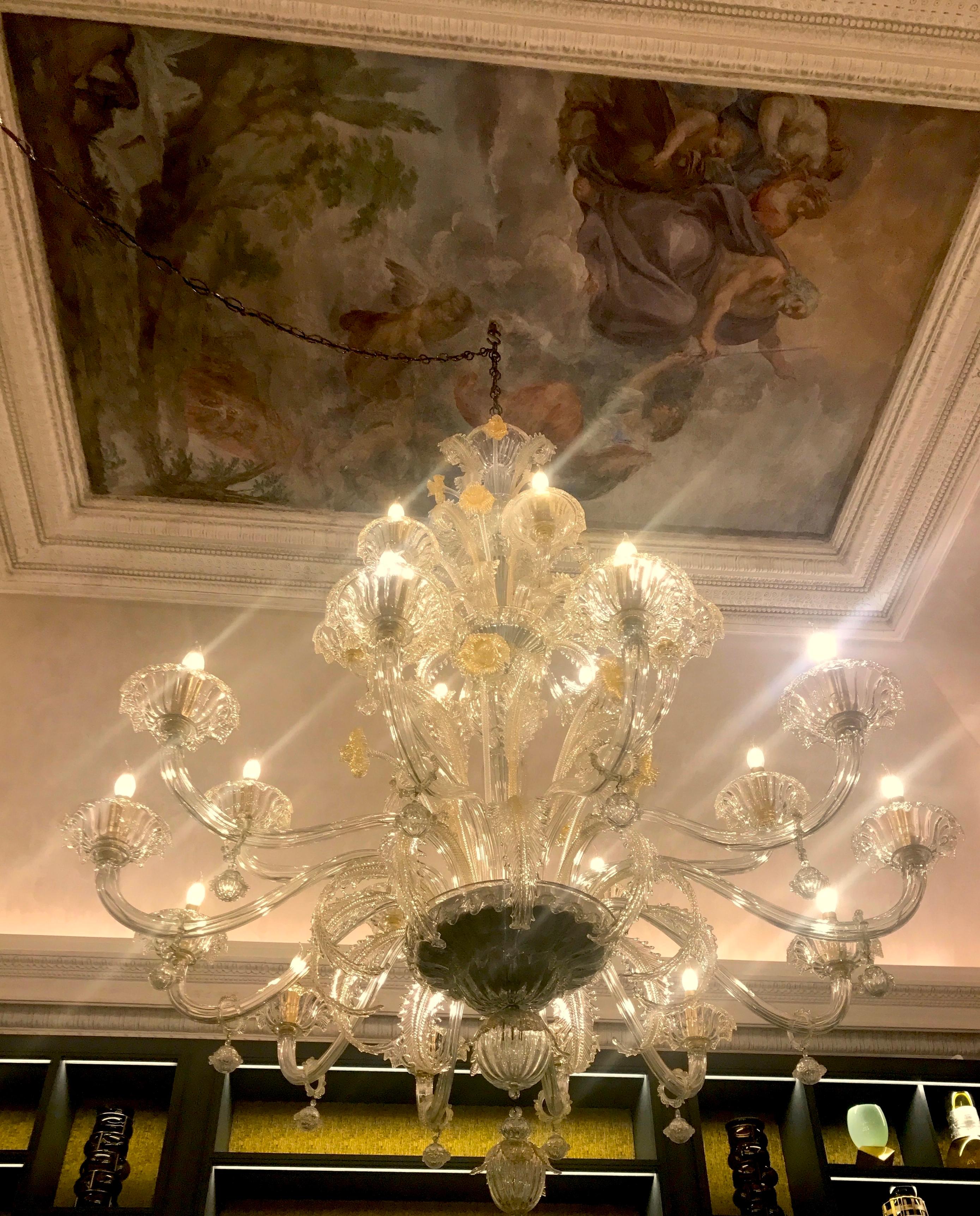 Pair of Outstanding Murano Chandeliers by Seguso, 1960 6