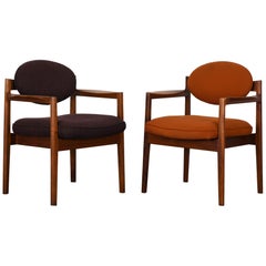 Pair of Oval Back Armchairs by Jens Risom, 1960s