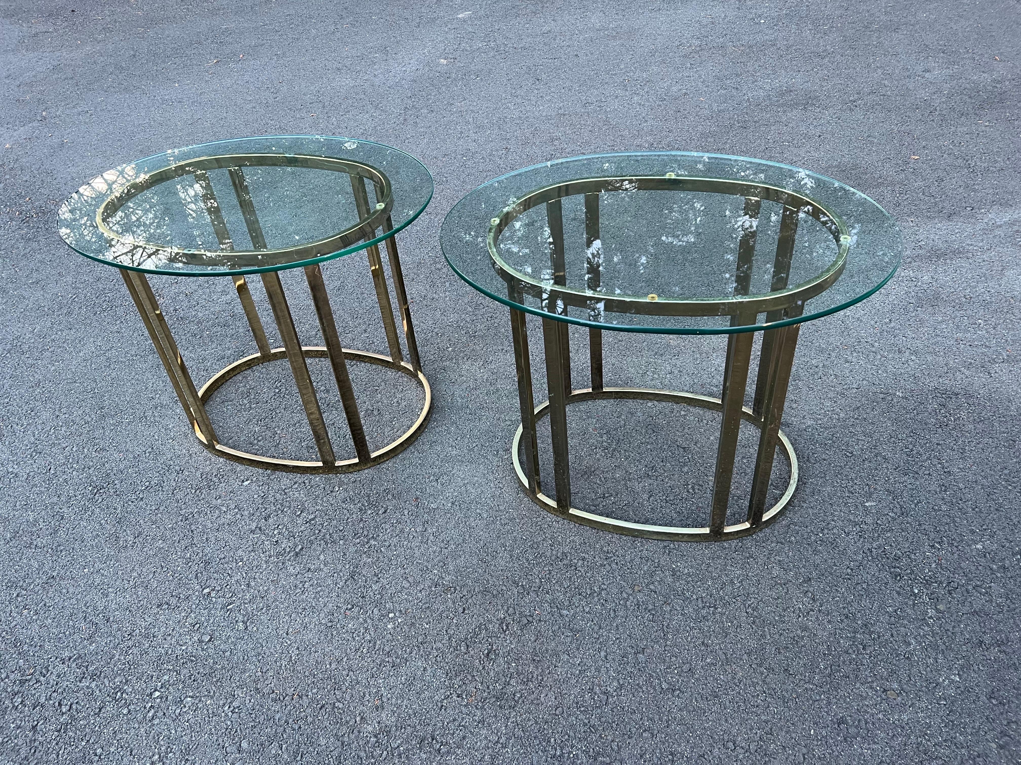 Hollywood Regency Pair of Oval Brass and Glass End Tables For Sale