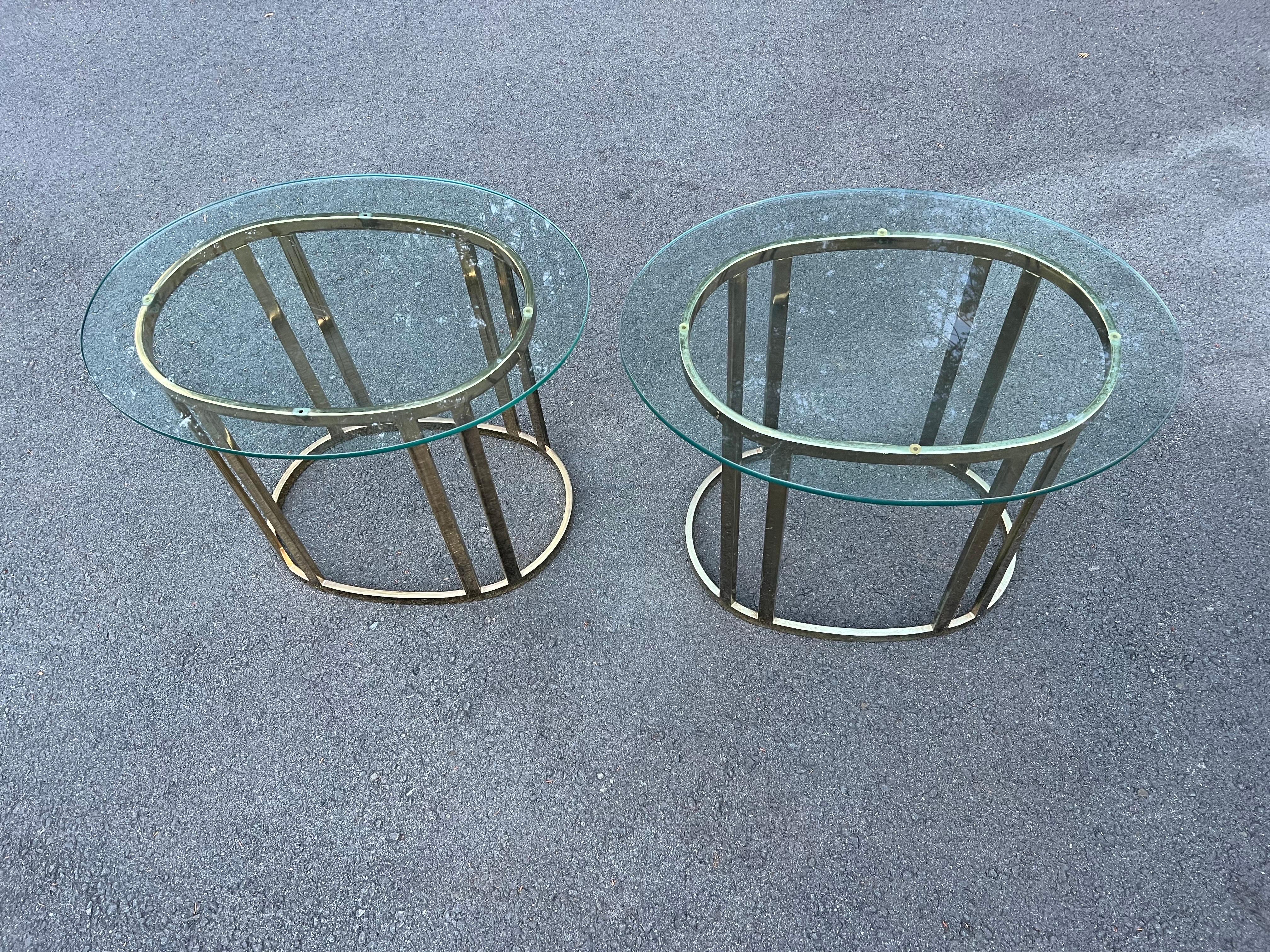 Late 20th Century Pair of Oval Brass and Glass End Tables For Sale