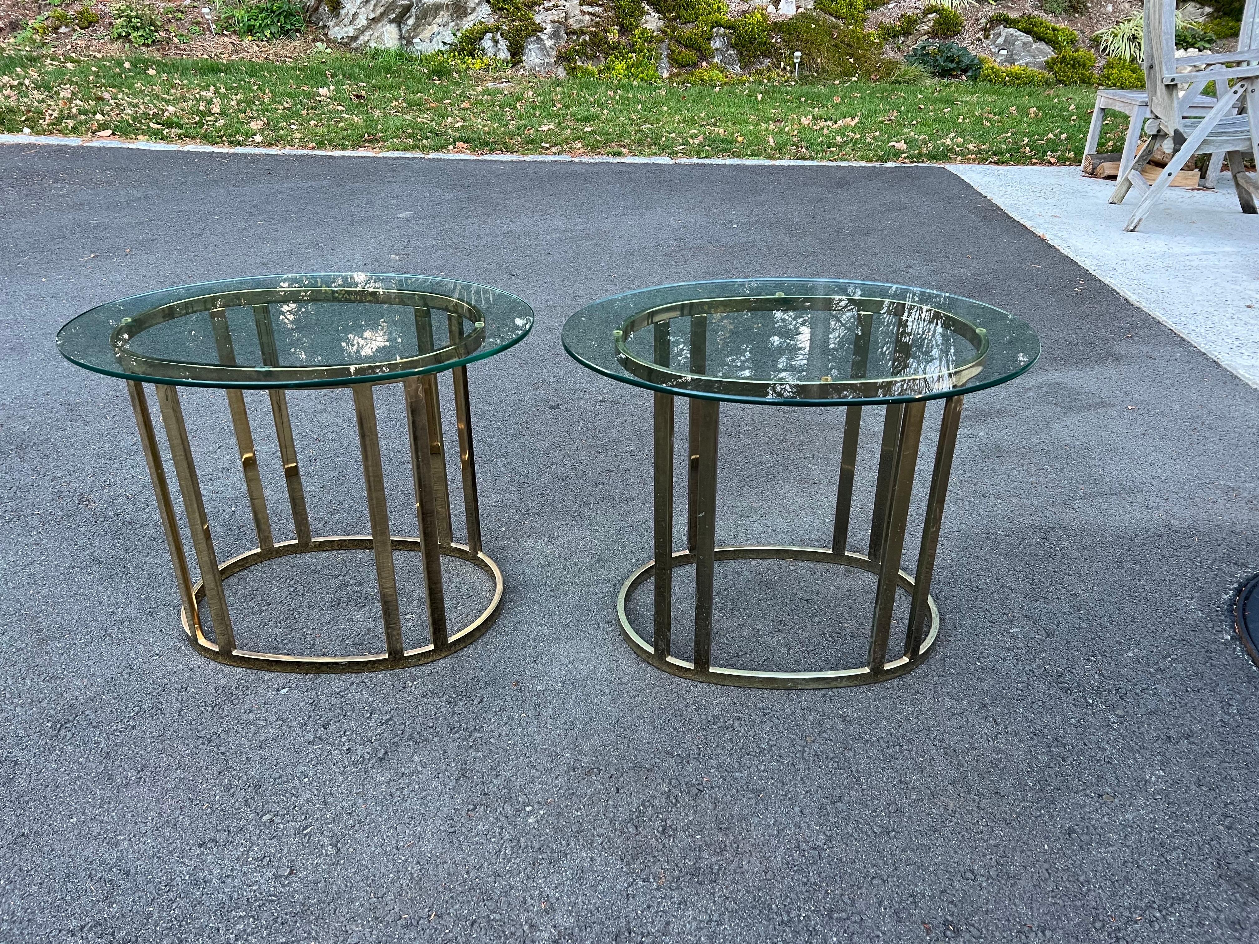 Pair of Oval Brass and Glass End Tables For Sale 1