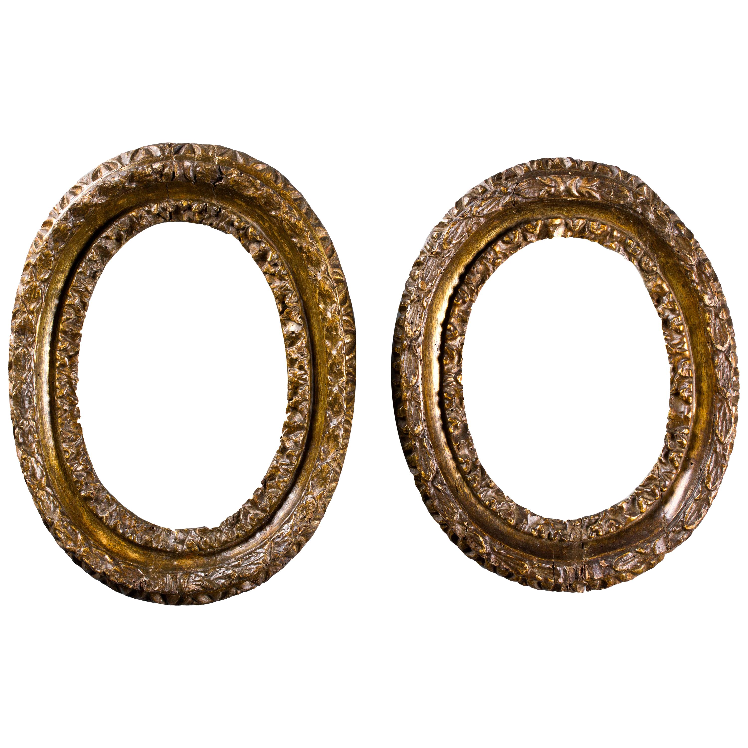 Pair of Oval Frames, Naples Half of 17th Century For Sale