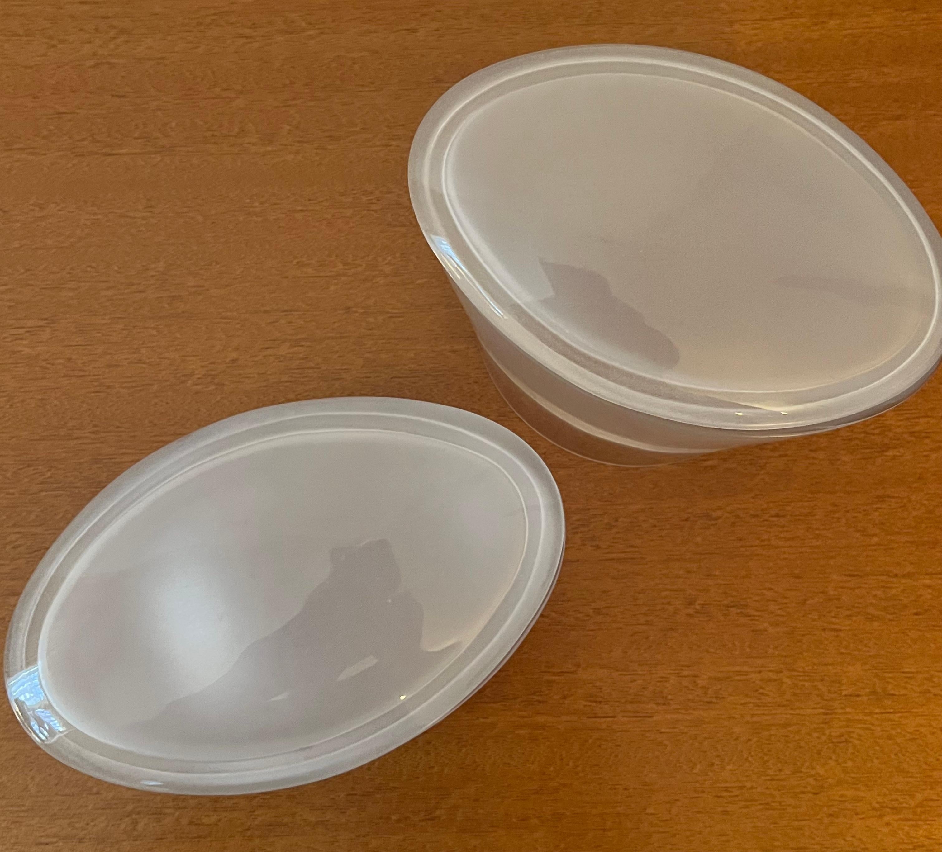 Pair of Oval Frosted Lidded Glass Boxes  For Sale 2