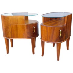 Pair of Oval Side Tables in Mahogany by Ferdinand Lundquist, Sweden, circa 1940