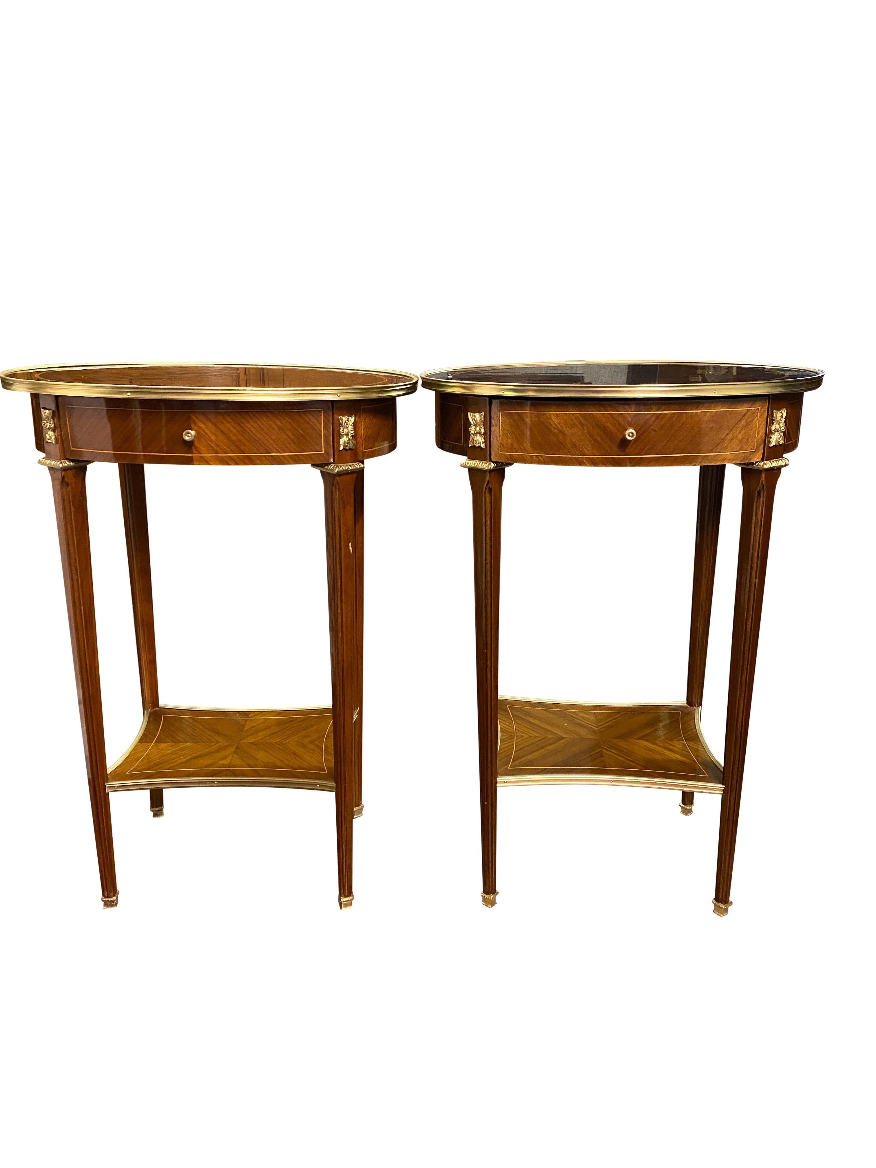 Pair of Oval Top 20th Century English Regency Style Side Tables For Sale 10