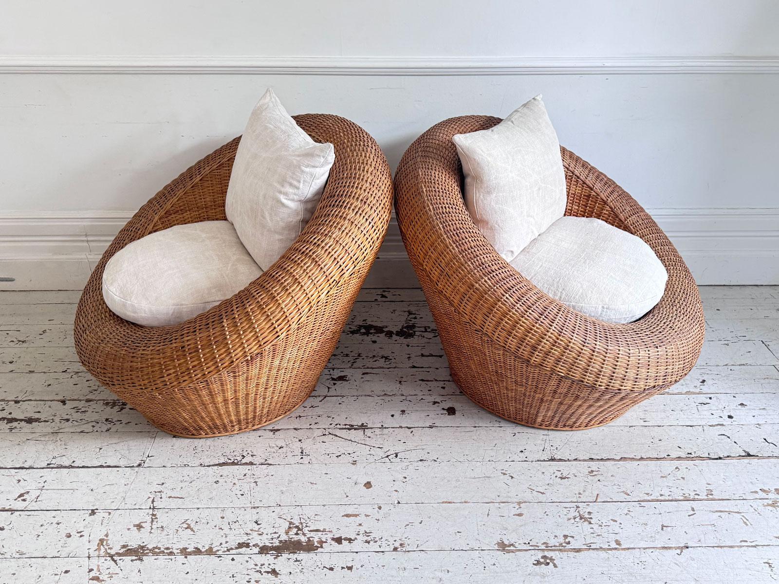 Pair of Oversized 1970s French Round Rattan Lounge Chairs with Feather Cushions For Sale 11
