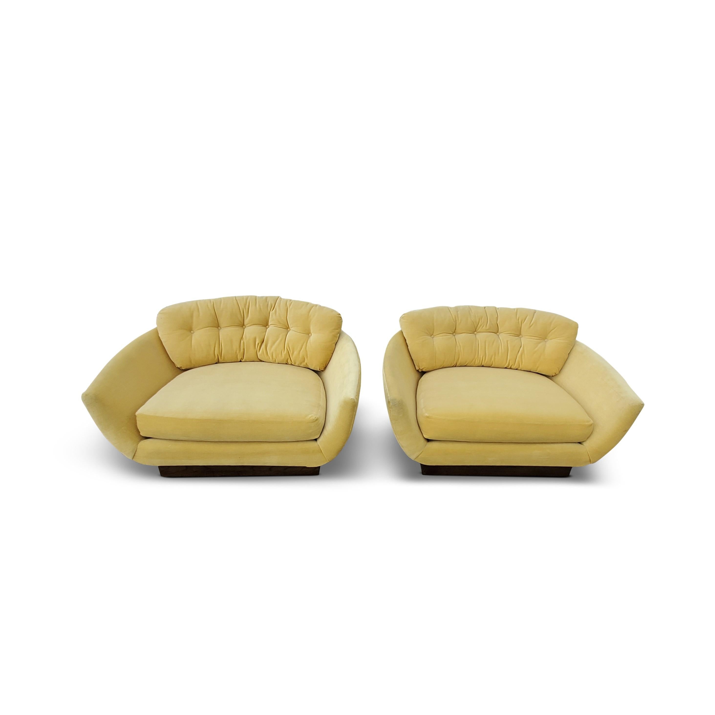 Pair of Oversized Adrian Pearsall  Lounge Chairs  For Sale 3