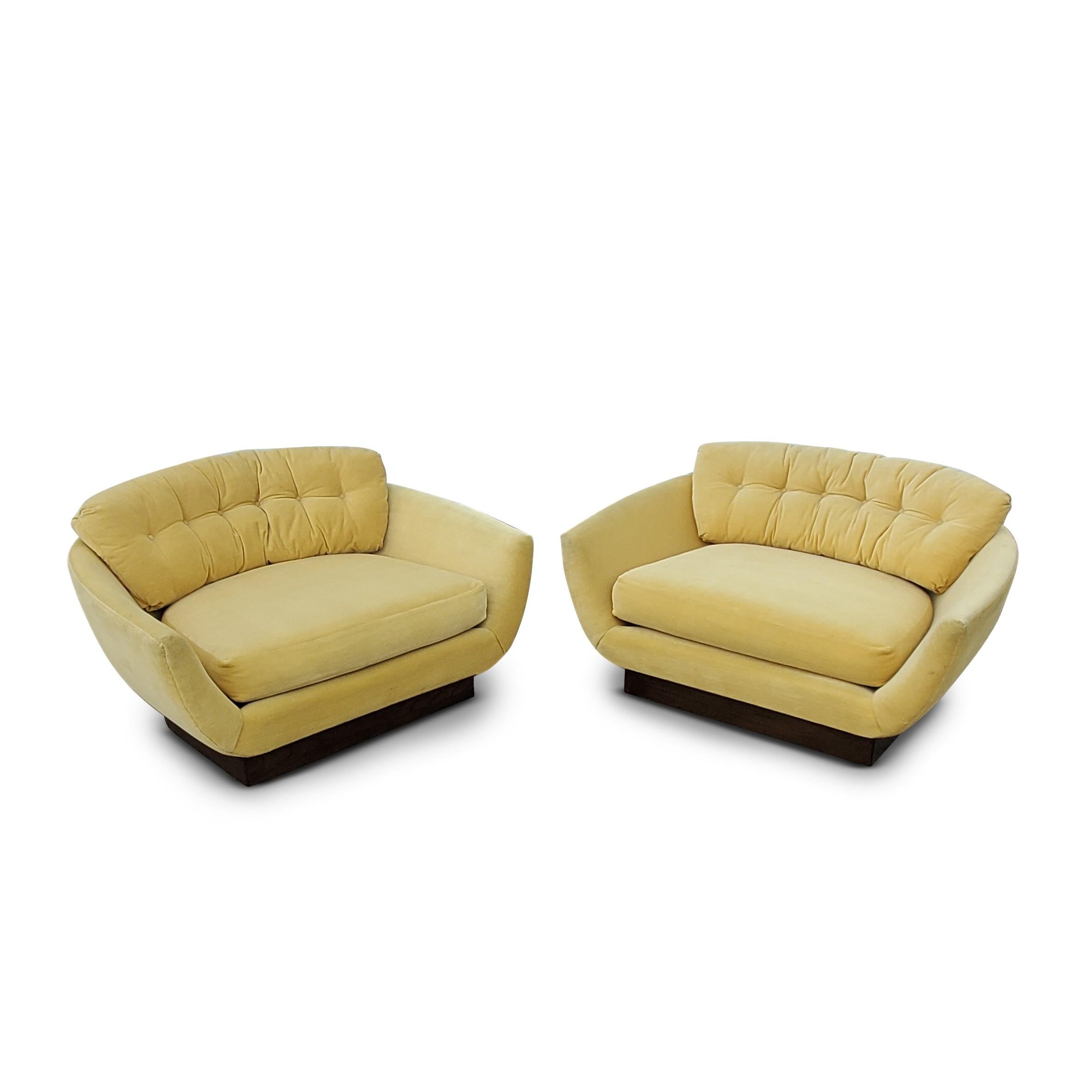 Mid-Century Modern Pair of Oversized Adrian Pearsall  Lounge Chairs  For Sale