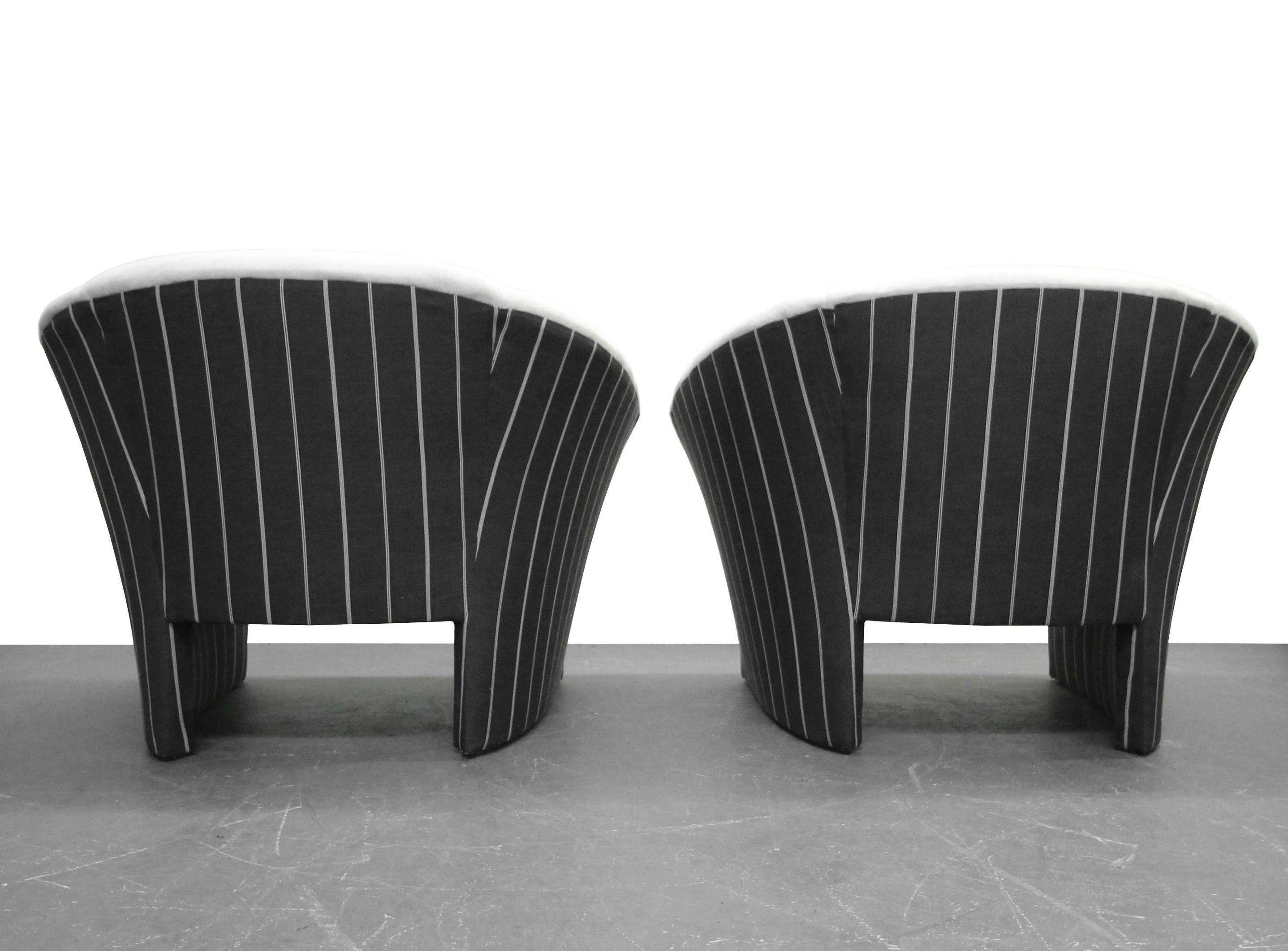 Pair of Oversized Barrel Back Italian Lounge Chairs with Splayed Arms In Excellent Condition In Las Vegas, NV