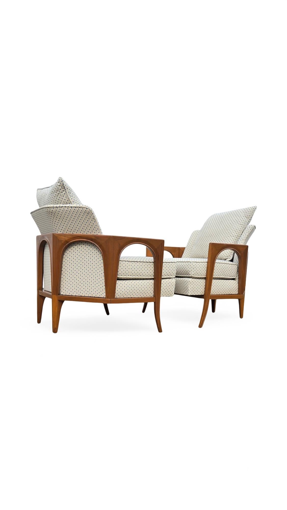 Pair of Oversized Billy Haines Style Sculpted Lounge Chairs For Sale 1