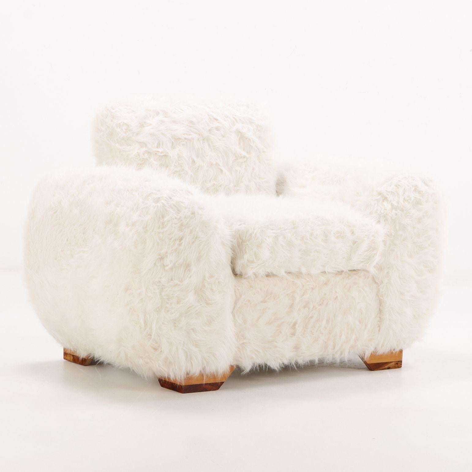 American Pair of Oversized Off-White Faux Goatskin Chairs For Sale