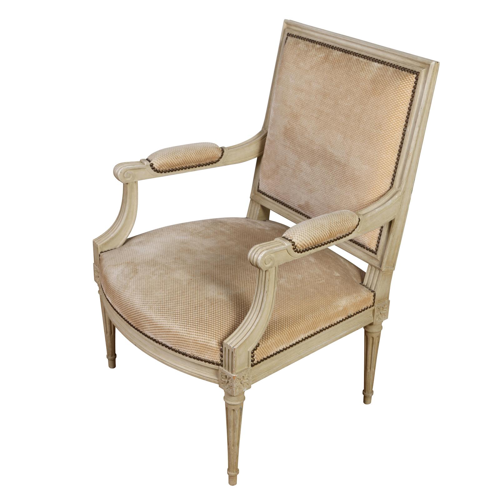 Pair of Oversized Painted Louis XVI Arm Chairs In Good Condition For Sale In Locust Valley, NY