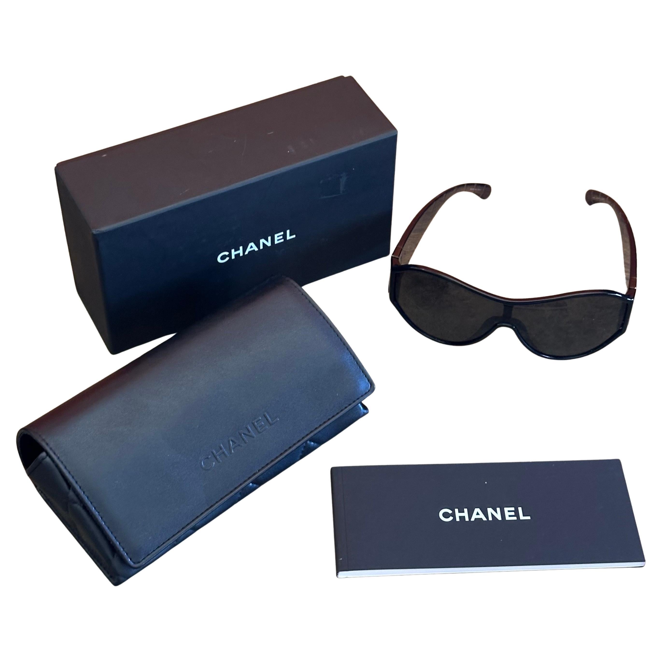 Pair of Oversized Quilted Shield Sunglasses with Original Case & Box by Chanel For Sale 12