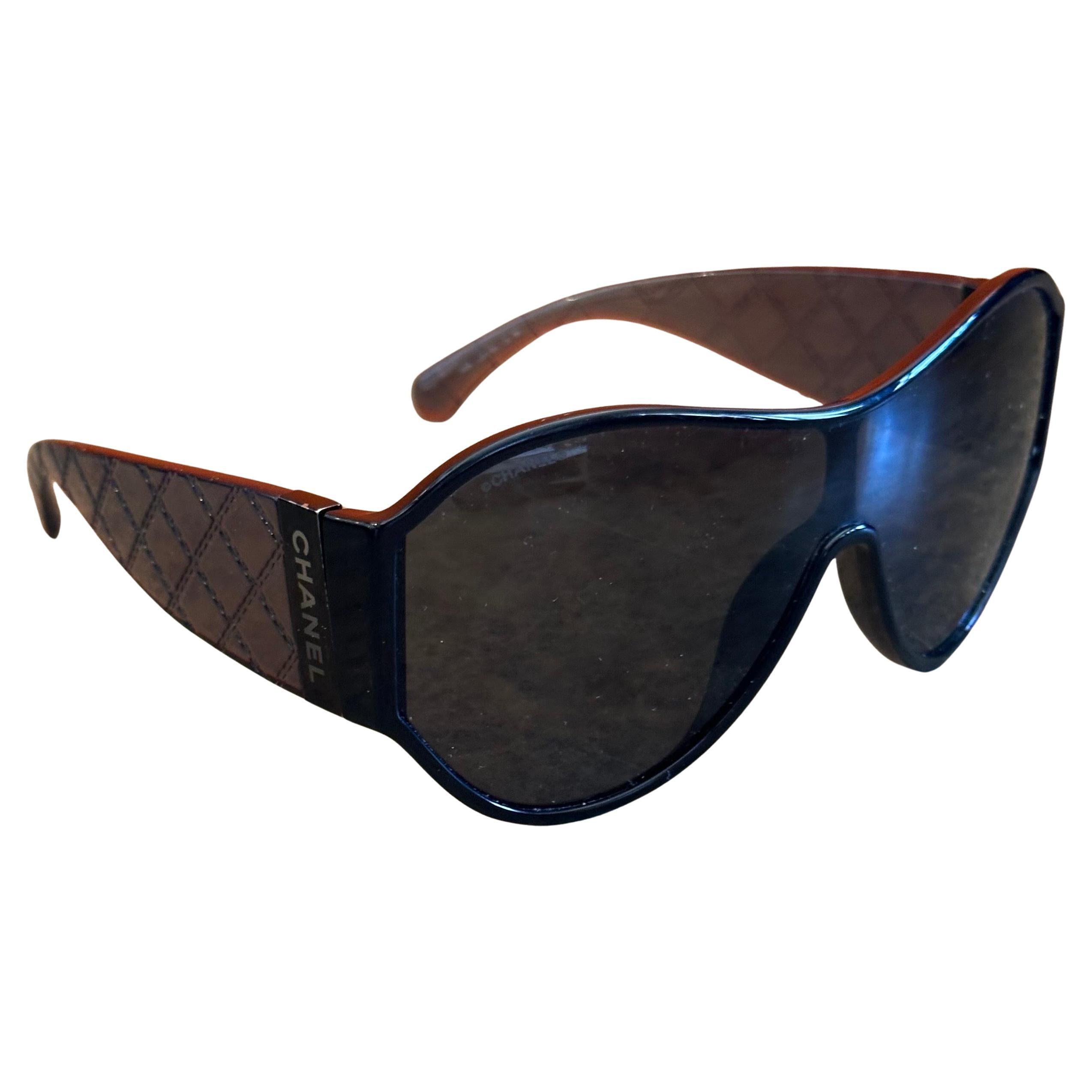 Italian Pair of Oversized Quilted Shield Sunglasses with Original Case & Box by Chanel For Sale
