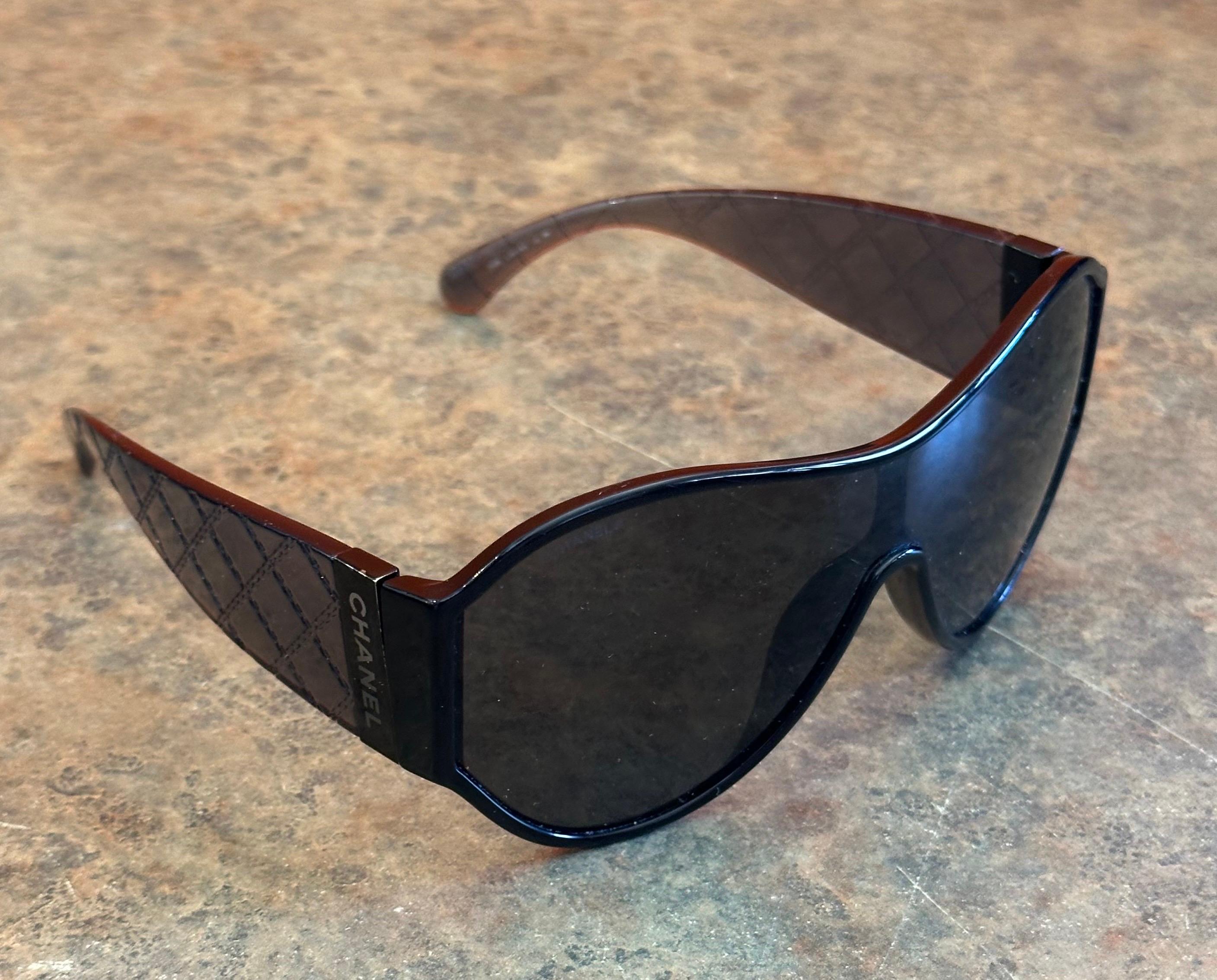 Pair of Oversized Quilted Shield Sunglasses with Original Case & Box by Chanel For Sale 1