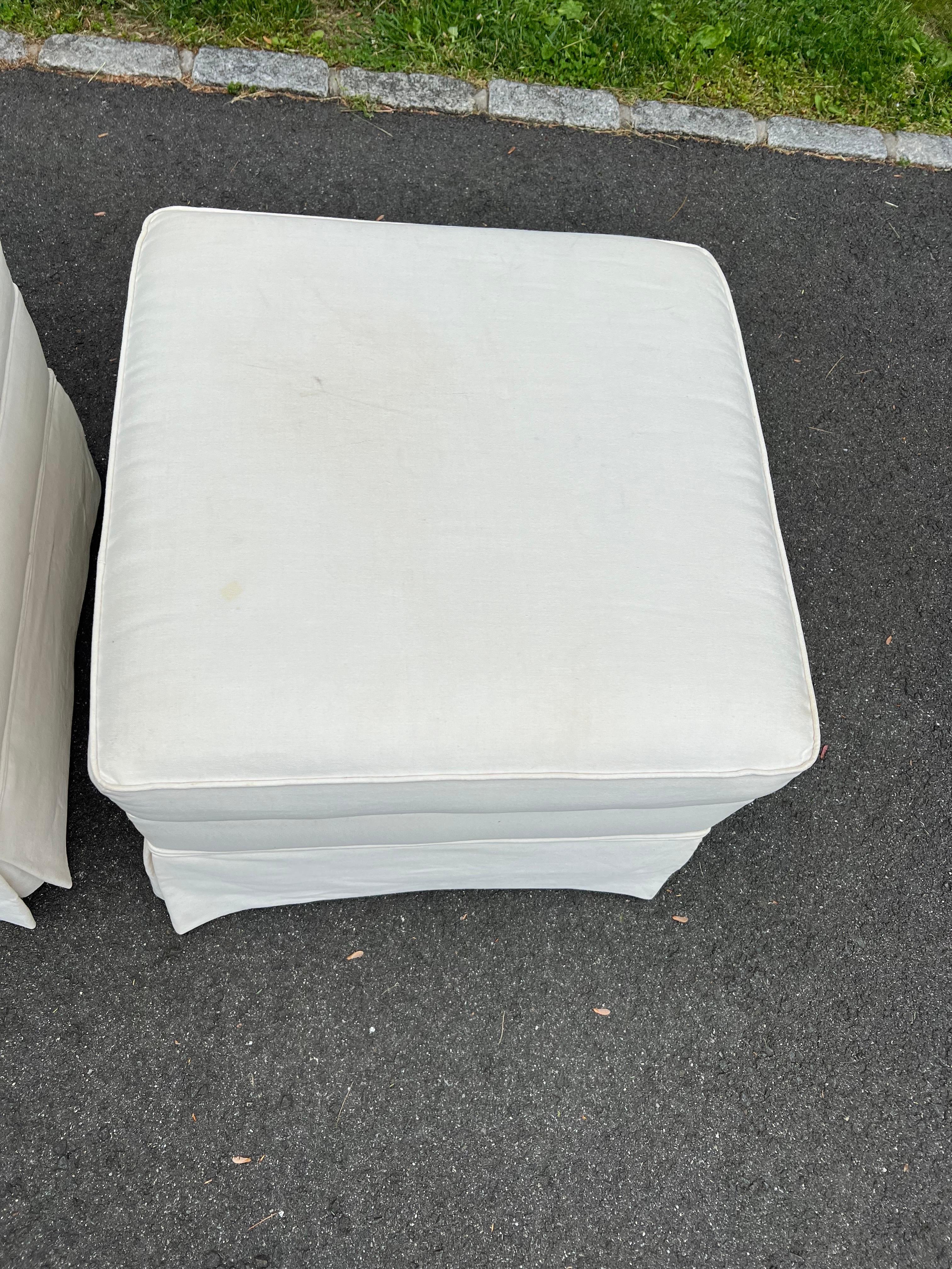Coppia di ottomane quadrate oversize in cotone bianco in vendita 5