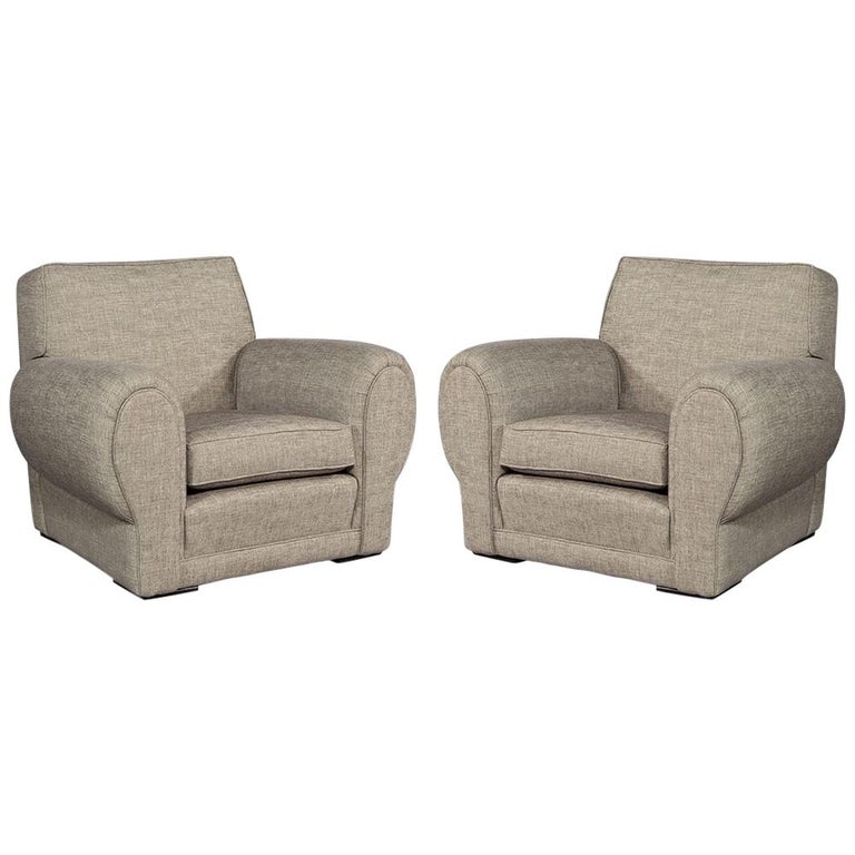 Pair Of Oversized Upholstered Club Chairs At 1stdibs