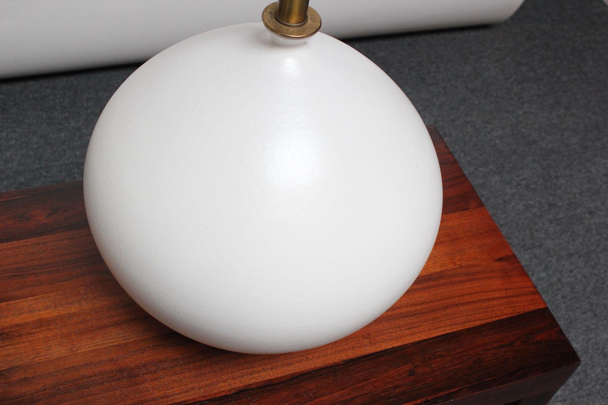 Pair of Oversized White Ceramic Table Lamps by Lee Rosen for Design Technics For Sale 6
