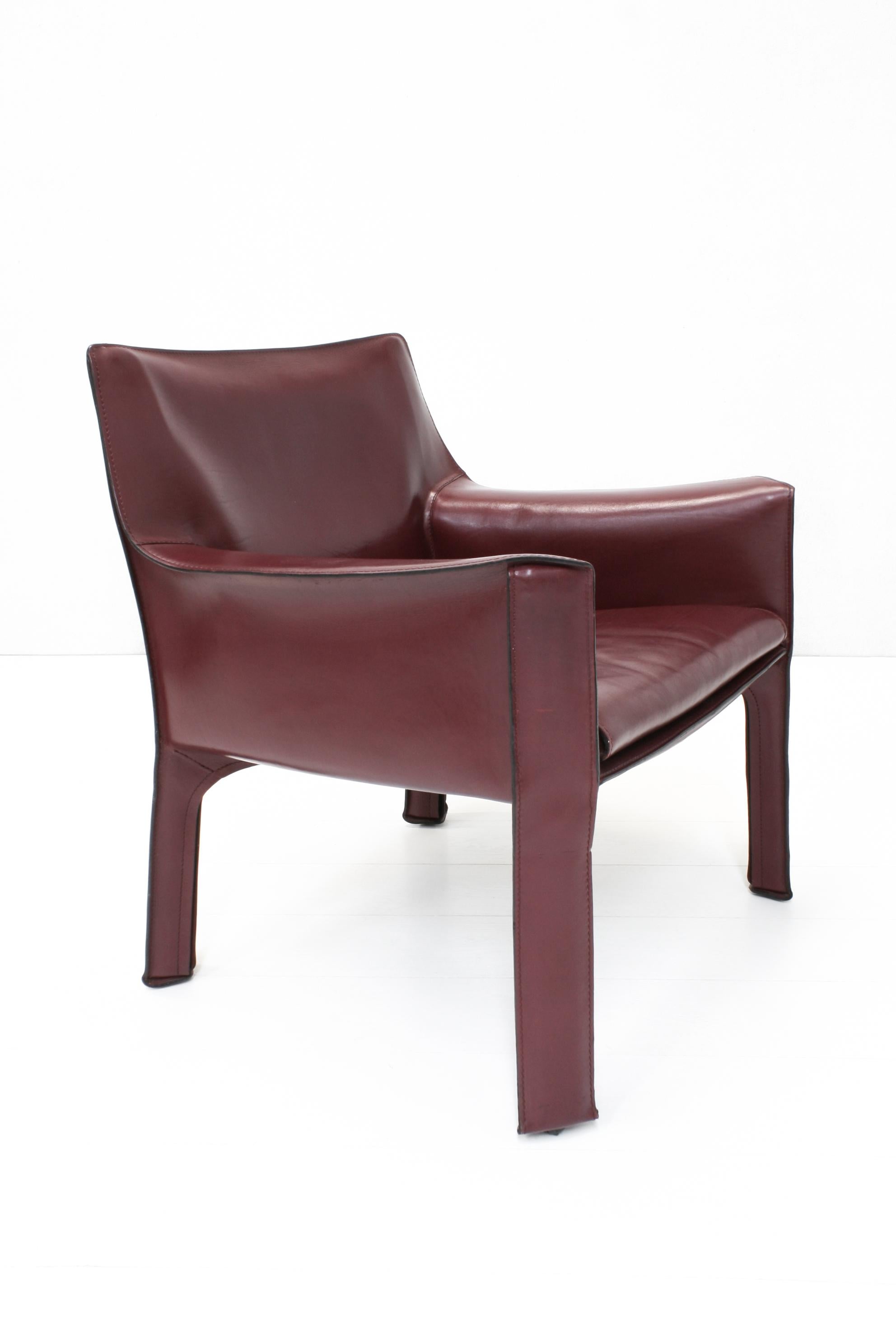 Pair of Oxblood Red Leather Cab 414 Armchairs by Mario Bellini for Cassina For Sale 8