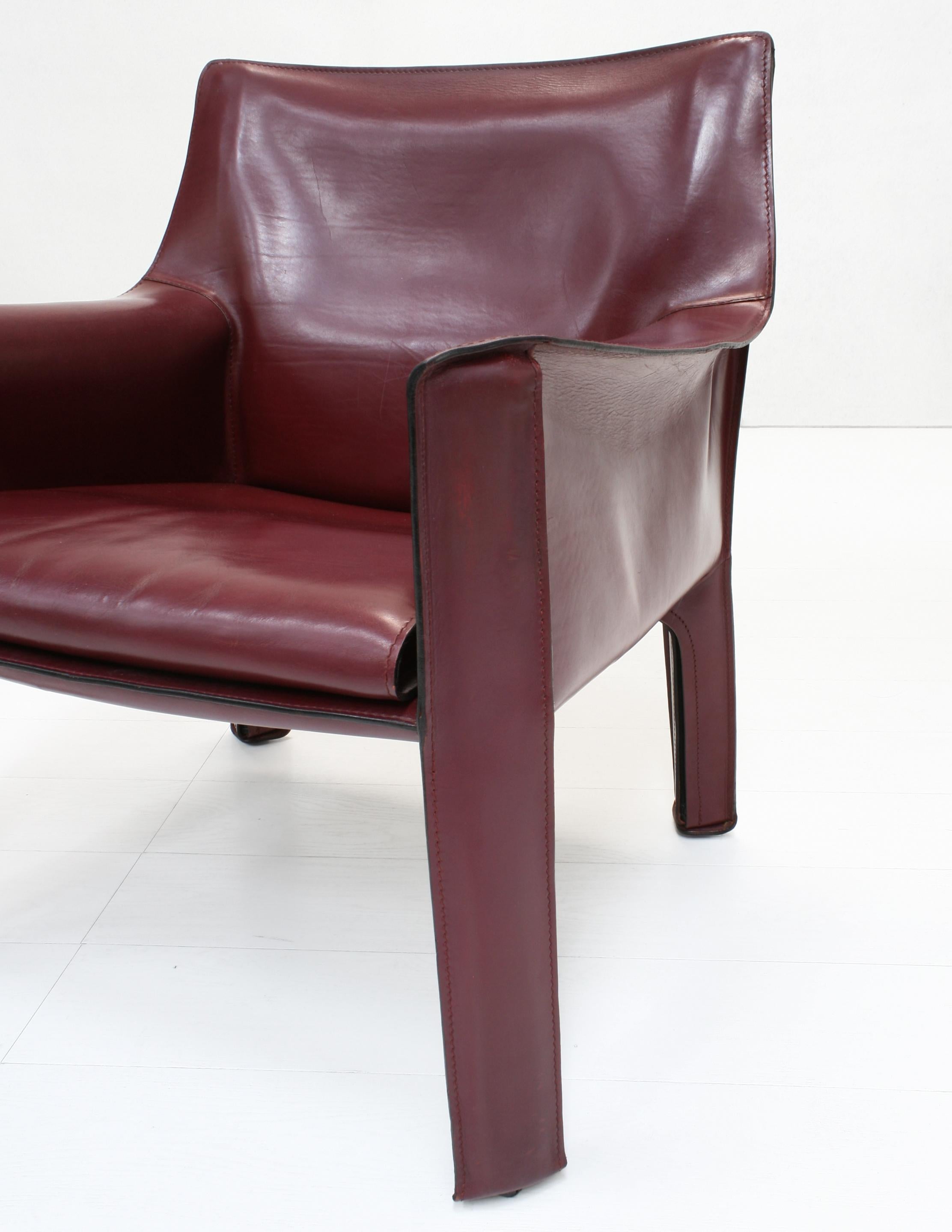 Pair of Oxblood Red Leather Cab 414 Armchairs by Mario Bellini for Cassina For Sale 10