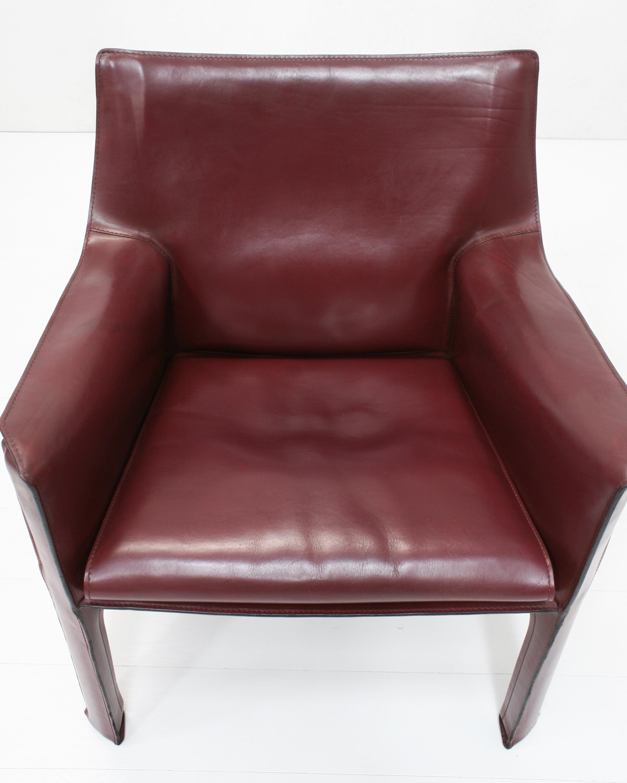 Italian Pair of Oxblood Red Leather Cab 414 Armchairs by Mario Bellini for Cassina For Sale