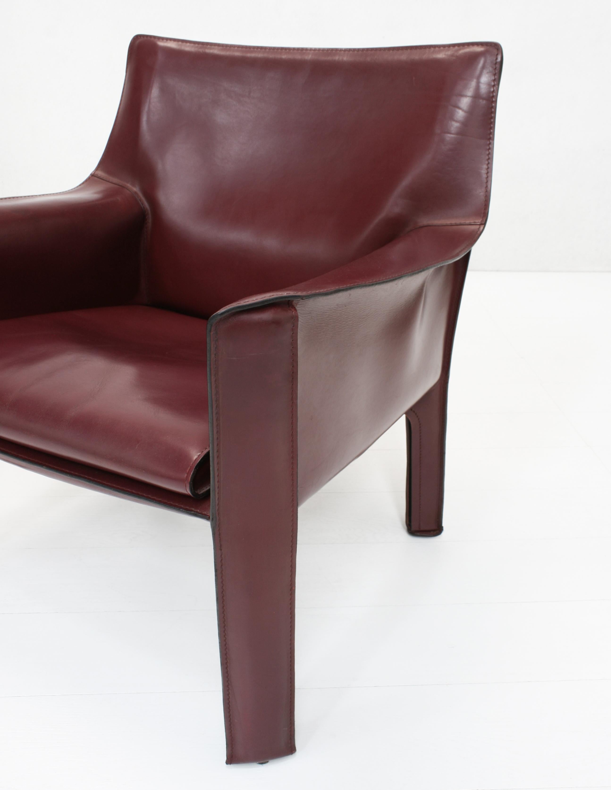 20th Century Pair of Oxblood Red Leather Cab 414 Armchairs by Mario Bellini for Cassina For Sale