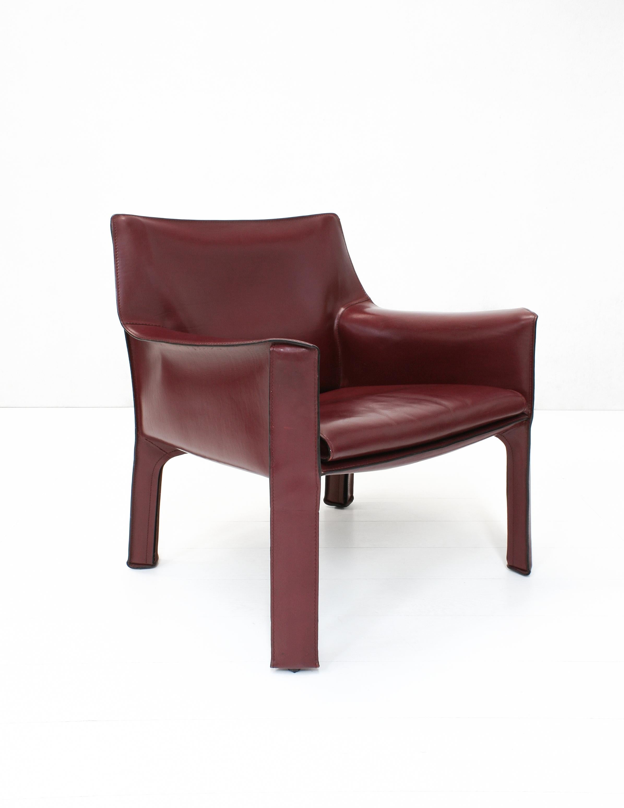 Pair of Oxblood Red Leather Cab 414 Armchairs by Mario Bellini for Cassina For Sale 2