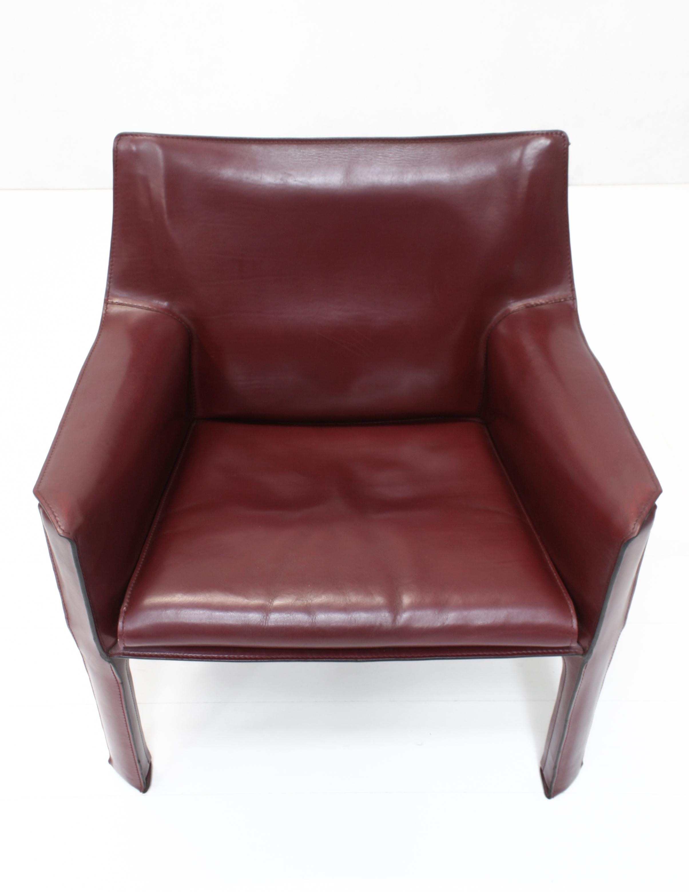 Pair of Oxblood Red Leather Cab 414 Armchairs by Mario Bellini for Cassina For Sale 3