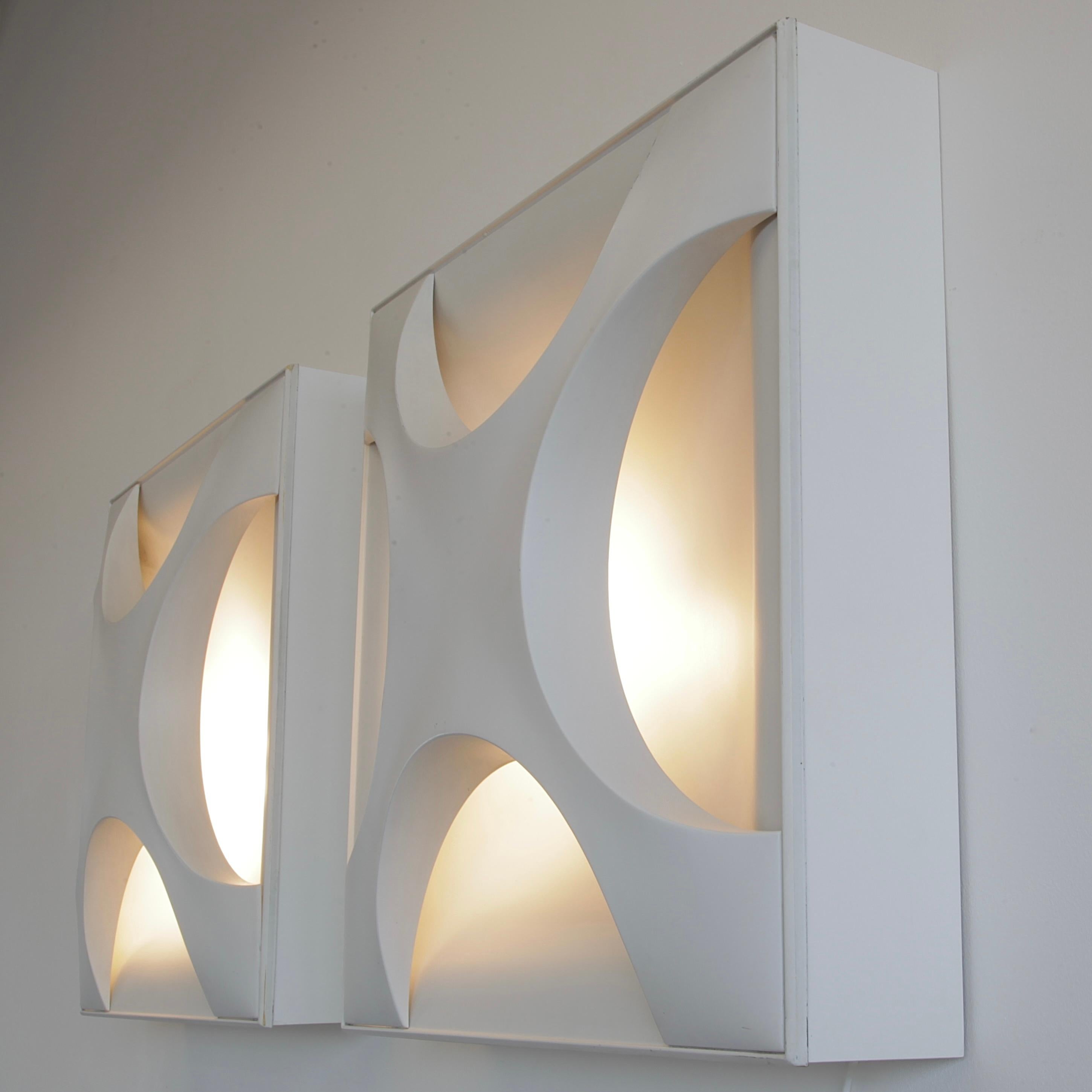 Ein Paar Cross Oyster Wall Lights von Rolf KRUEGER, 1968 (Moderne)