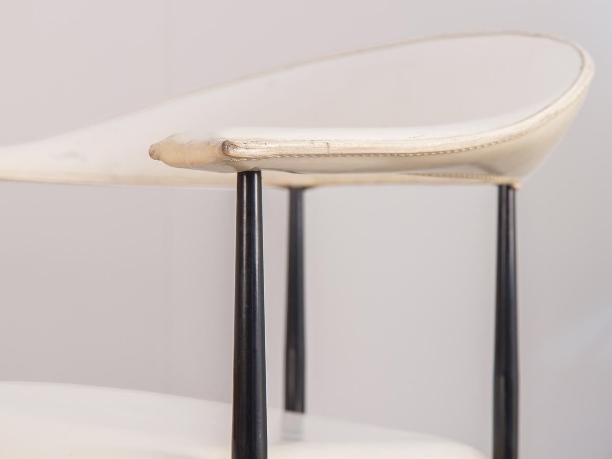 Pair of P40 Armchairs by Giancarlo Vegni and Gianfranco Gualtierotti for Fasem 1