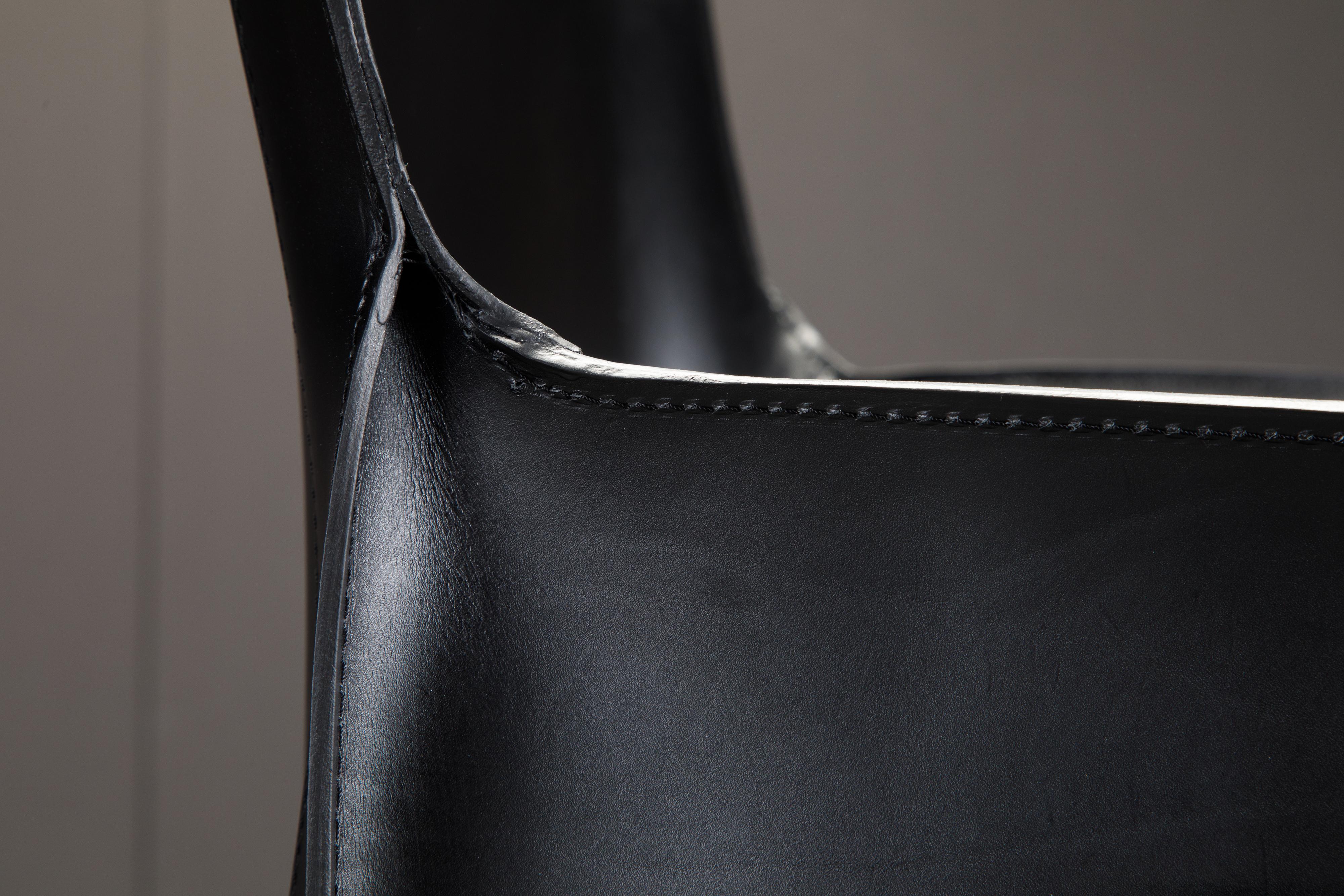 Pair of 'P90' Leather Armchairs by Giancarlo Vegni for Fasem, New  10