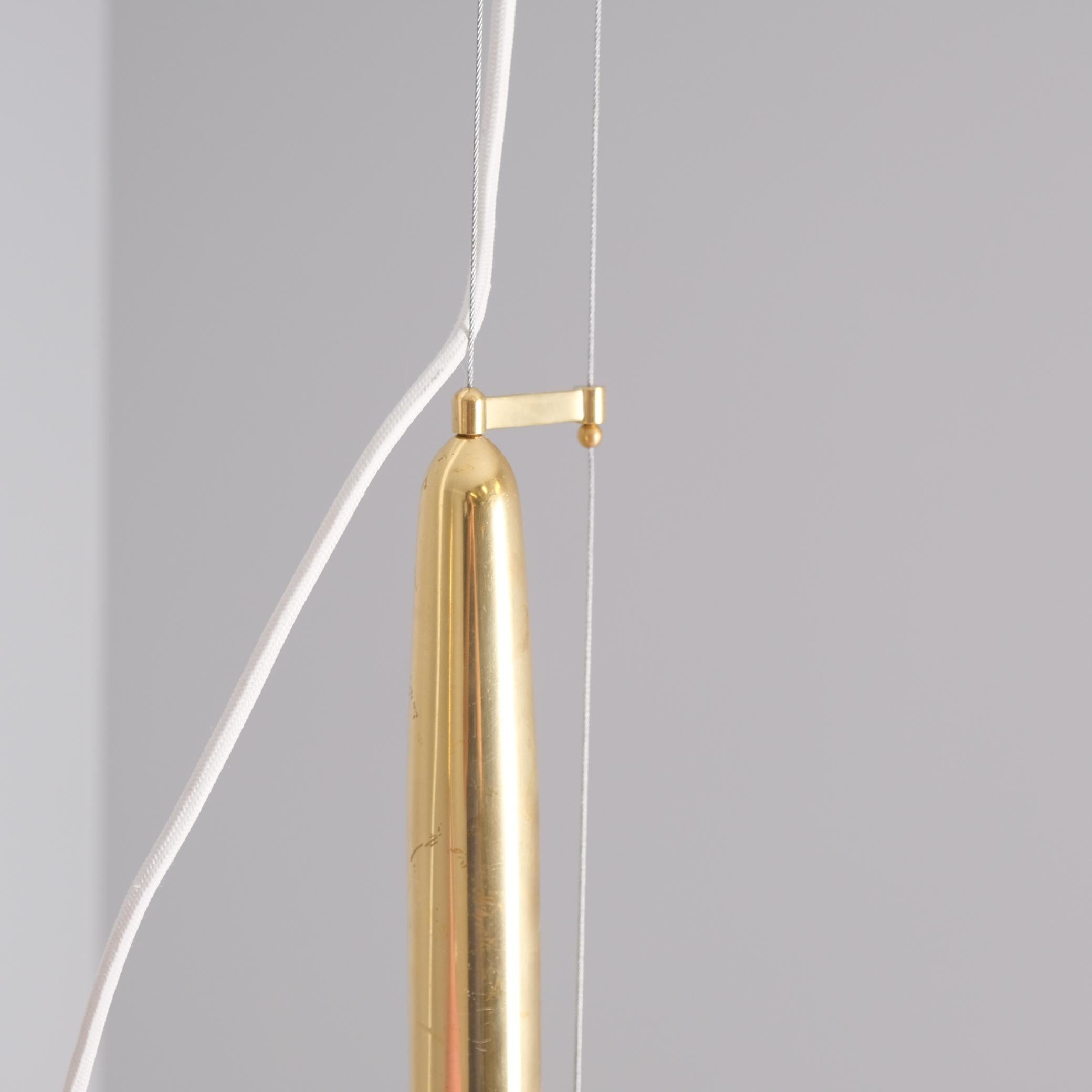 Coppia di lampade da soffitto regolabili Paavo Tynell modello A1965 in rosa, Taito 1950 in vendita 13