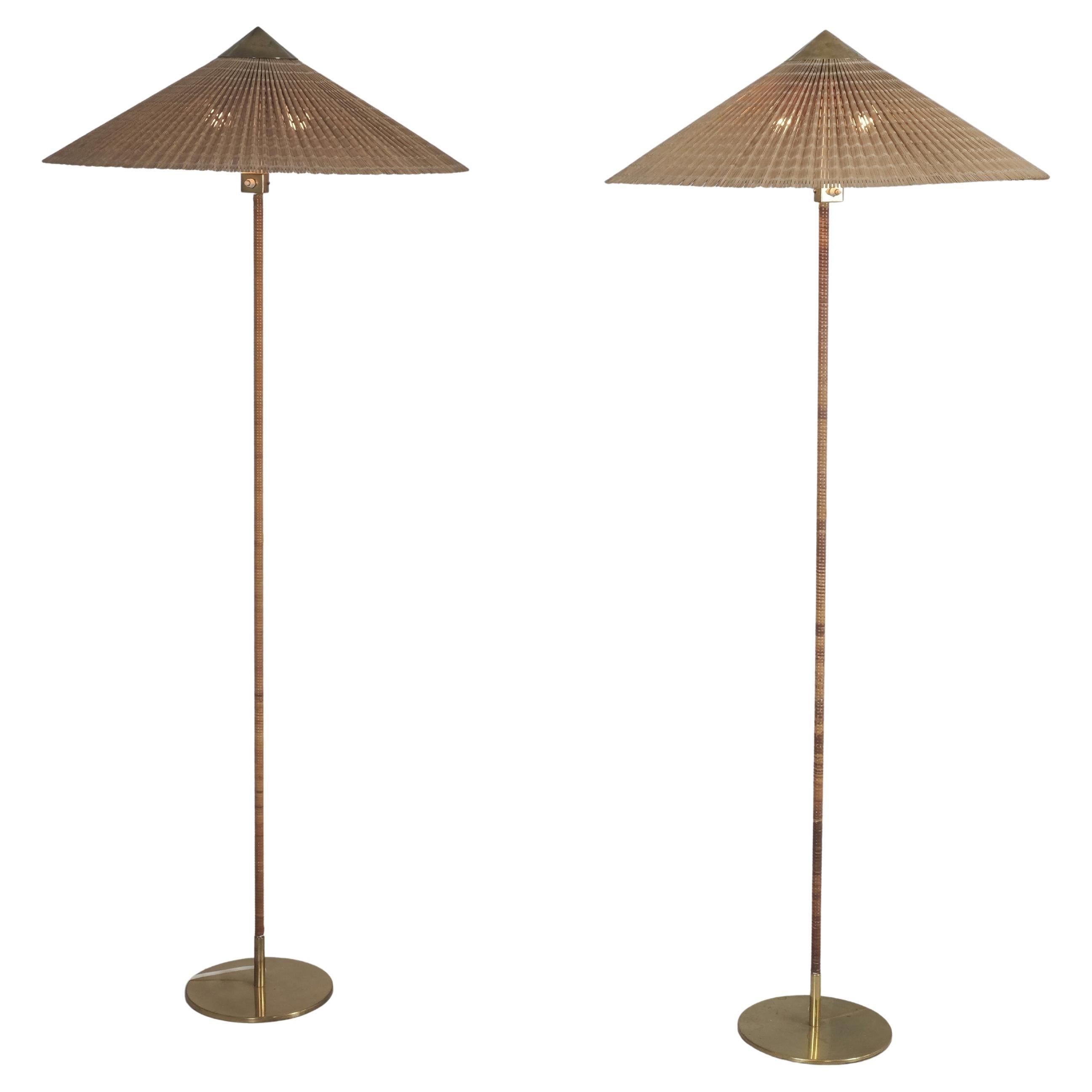 Pair of Paavo Tynell Chinese Hat Floor Lamp 9602 Brass & Rattan, Taito 1950s