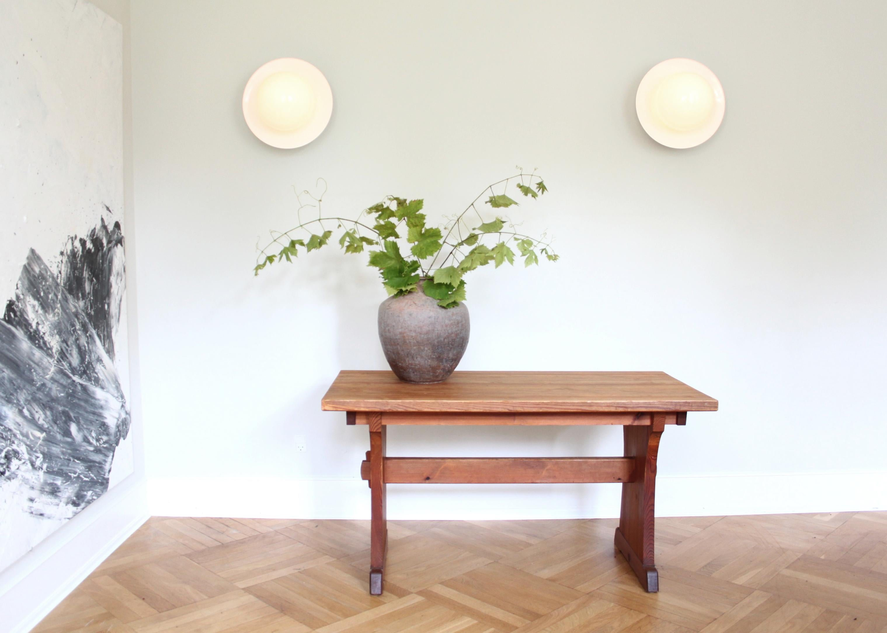 Metal Sculptural pair of Large Paavo Tynell Wall Lights, Finland 1950's For Sale
