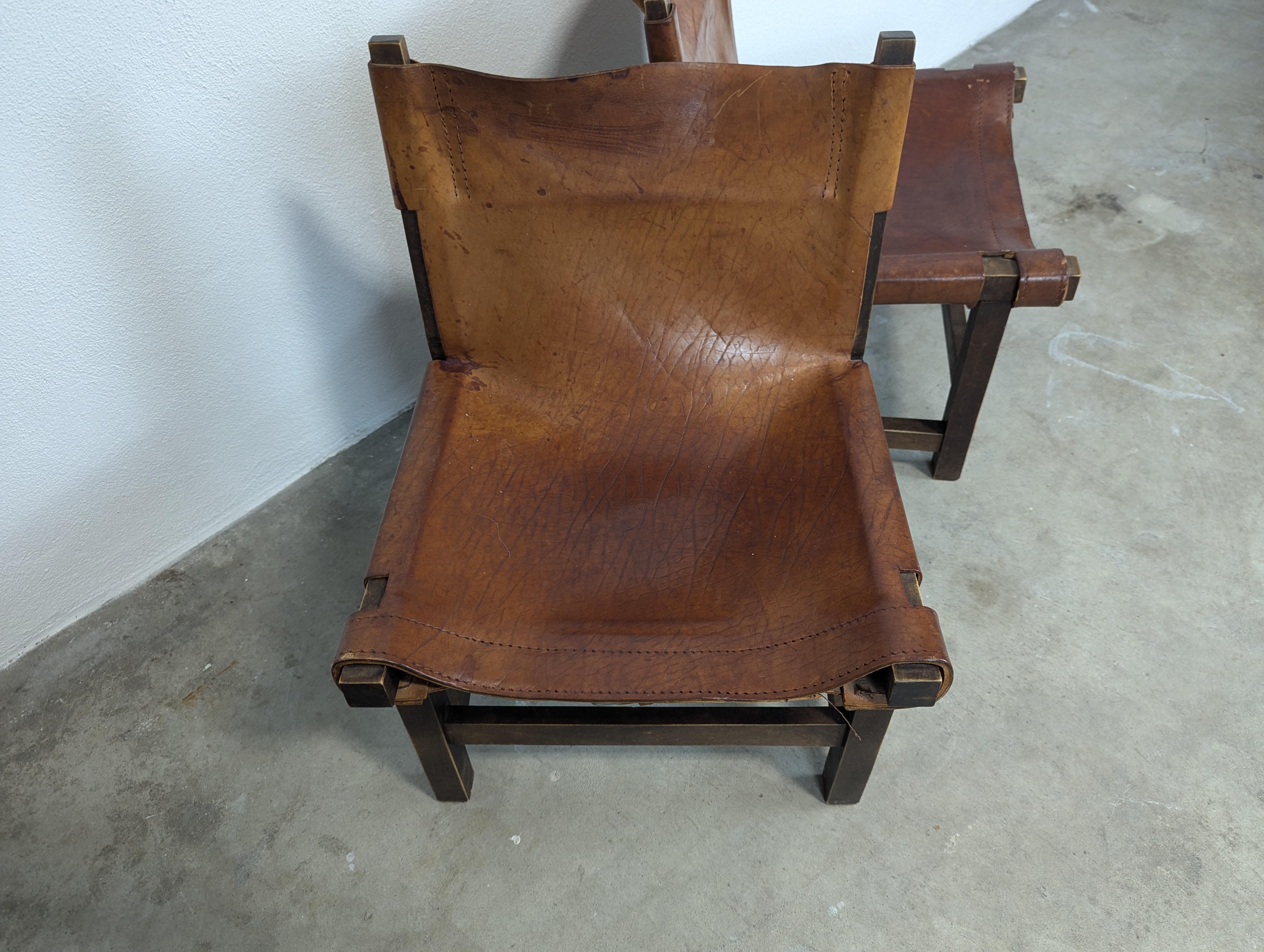 Pair of Paco Muñoz for Darro, 'Riaza' Chair Walnut and Leather, Spain, c1960s For Sale 8