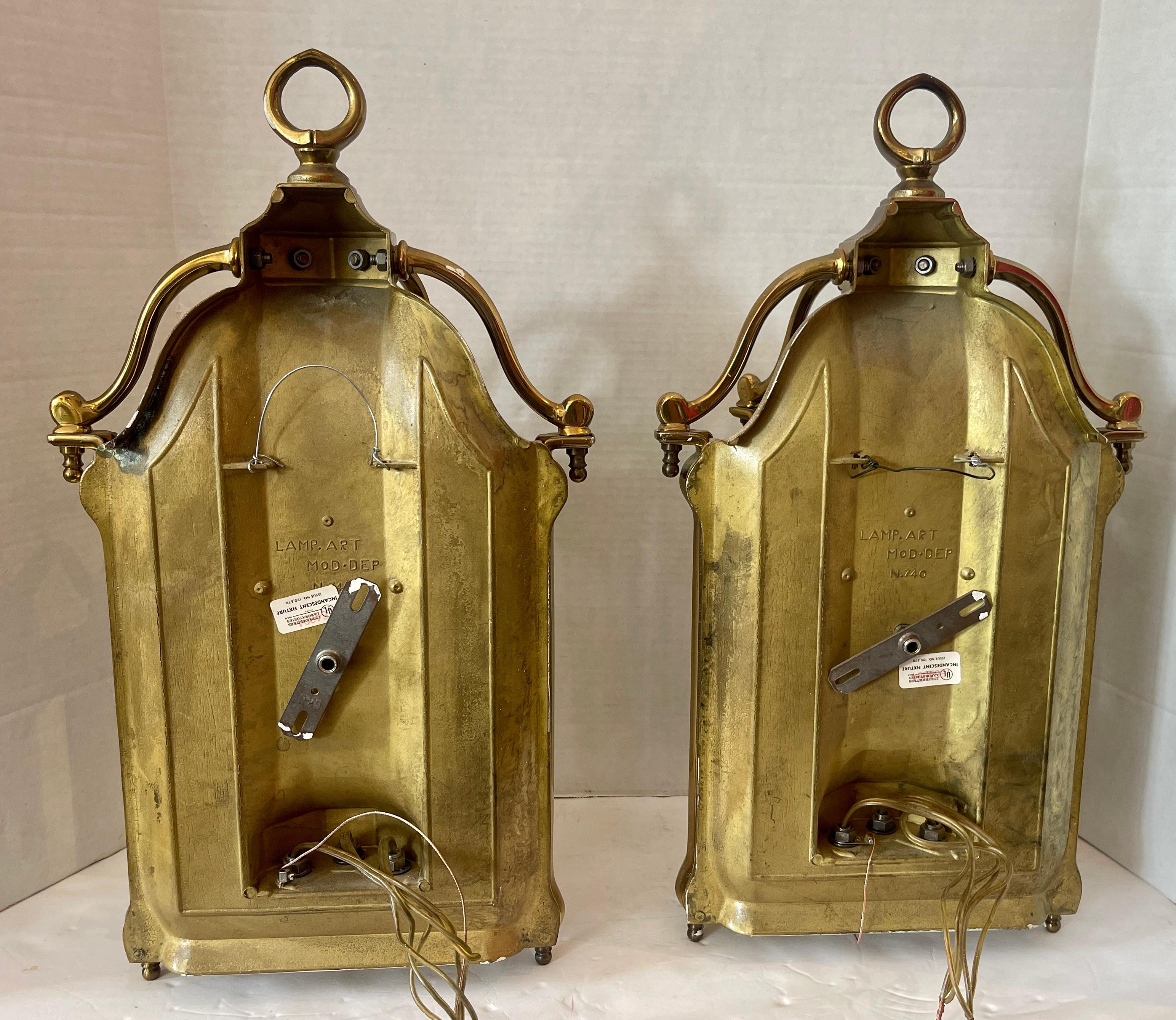 Pair of Pagoda, Heavy Bronze & Beveled Glass Three Lights Lanterns For Sale 4