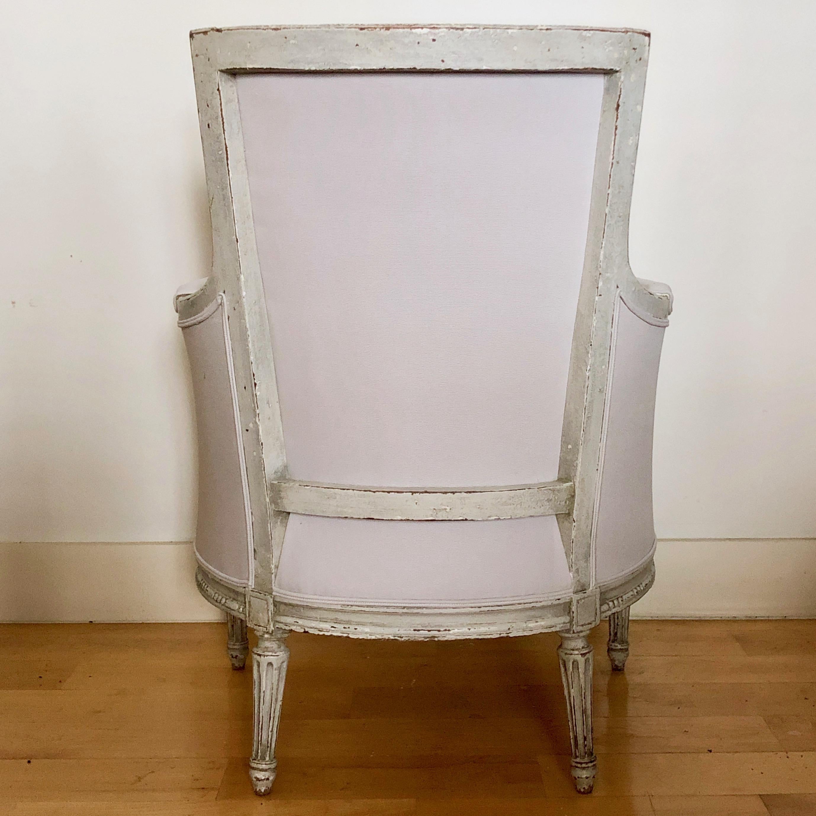 Pair of Painted 19th Century French Directoire Style Bergères In Good Condition In Charleston, SC
