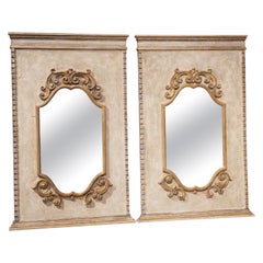 Paire de miroirs en bois peint et doré de Florence, Italie