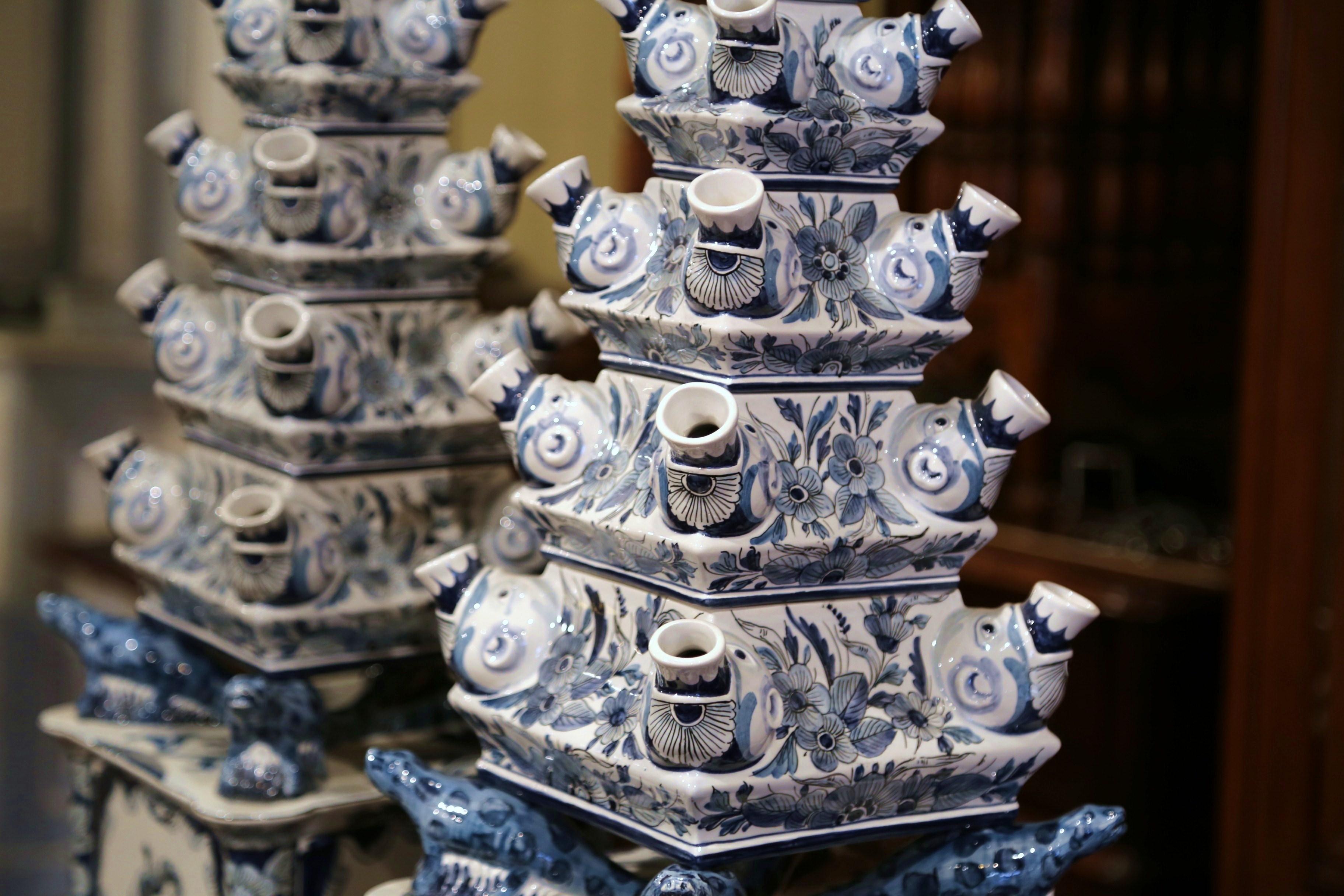 American Pair of Painted Blue and White Porcelain Maottahedeh Tulip Pagodas 